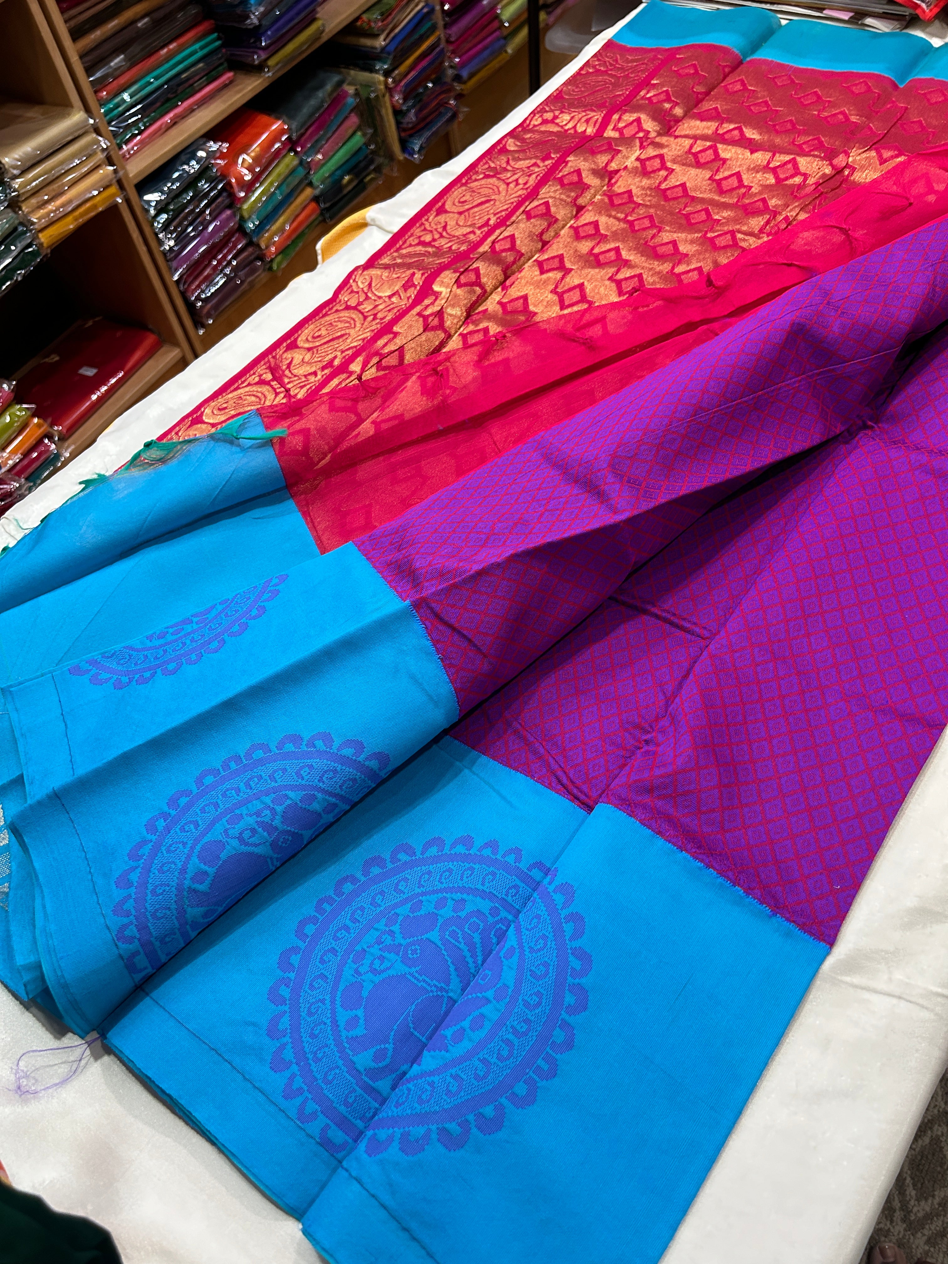 Kovai  pure cotton saree with rich pallu & plain running blouse