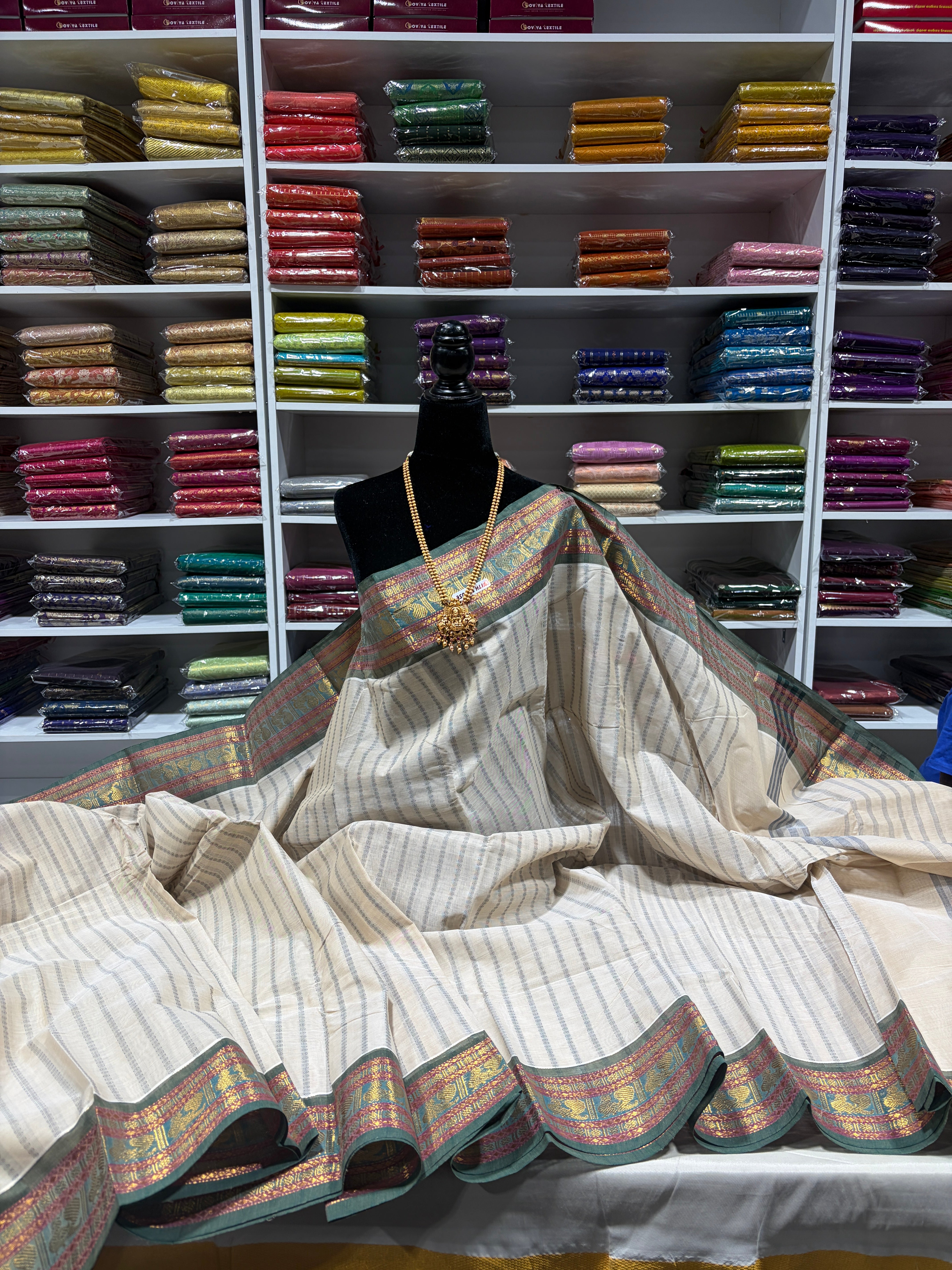 Kanchipuram pure Cotton Saree with running blouse & chit pallu