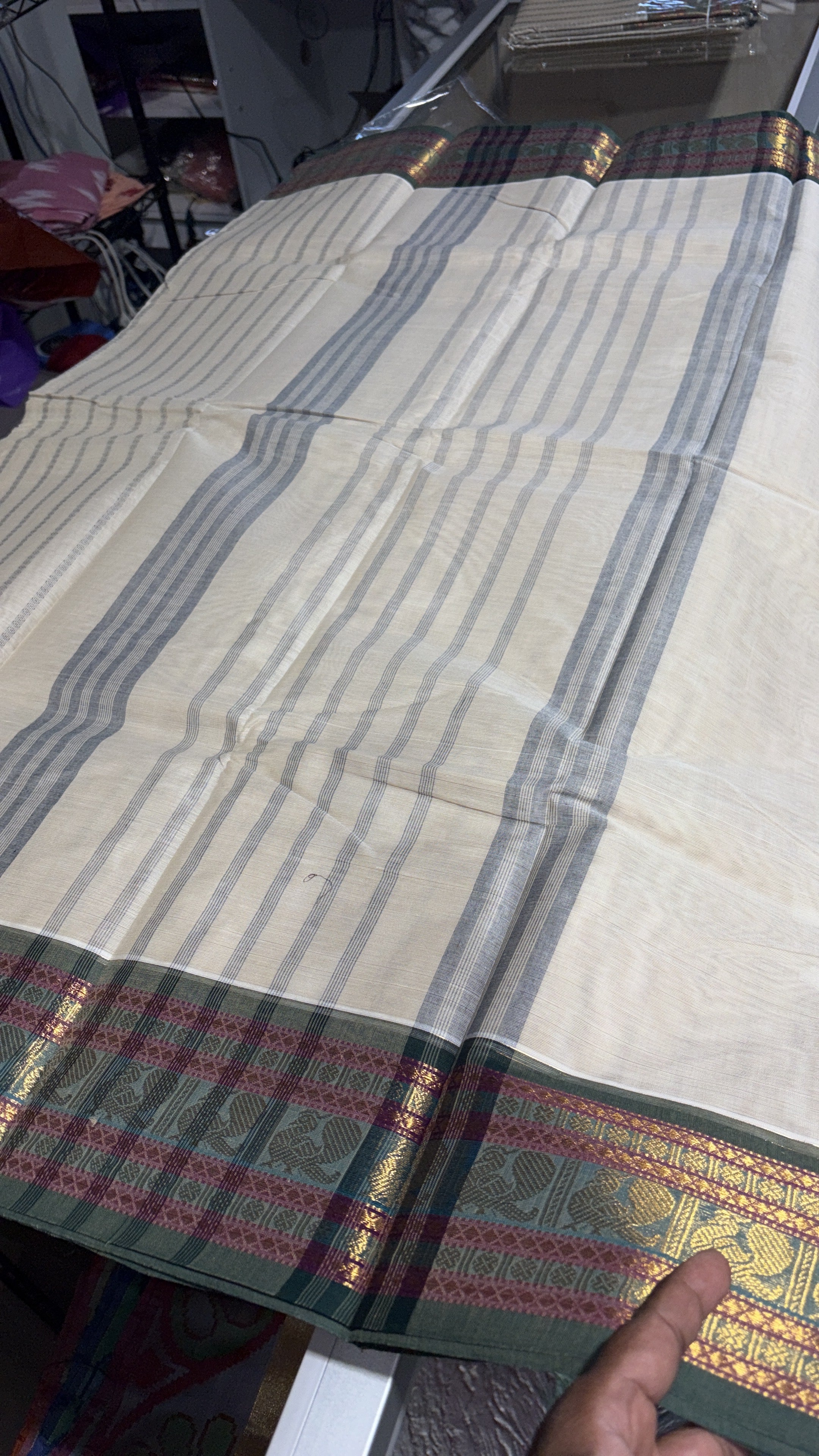 Kanchipuram pure Cotton Saree with running blouse & chit pallu