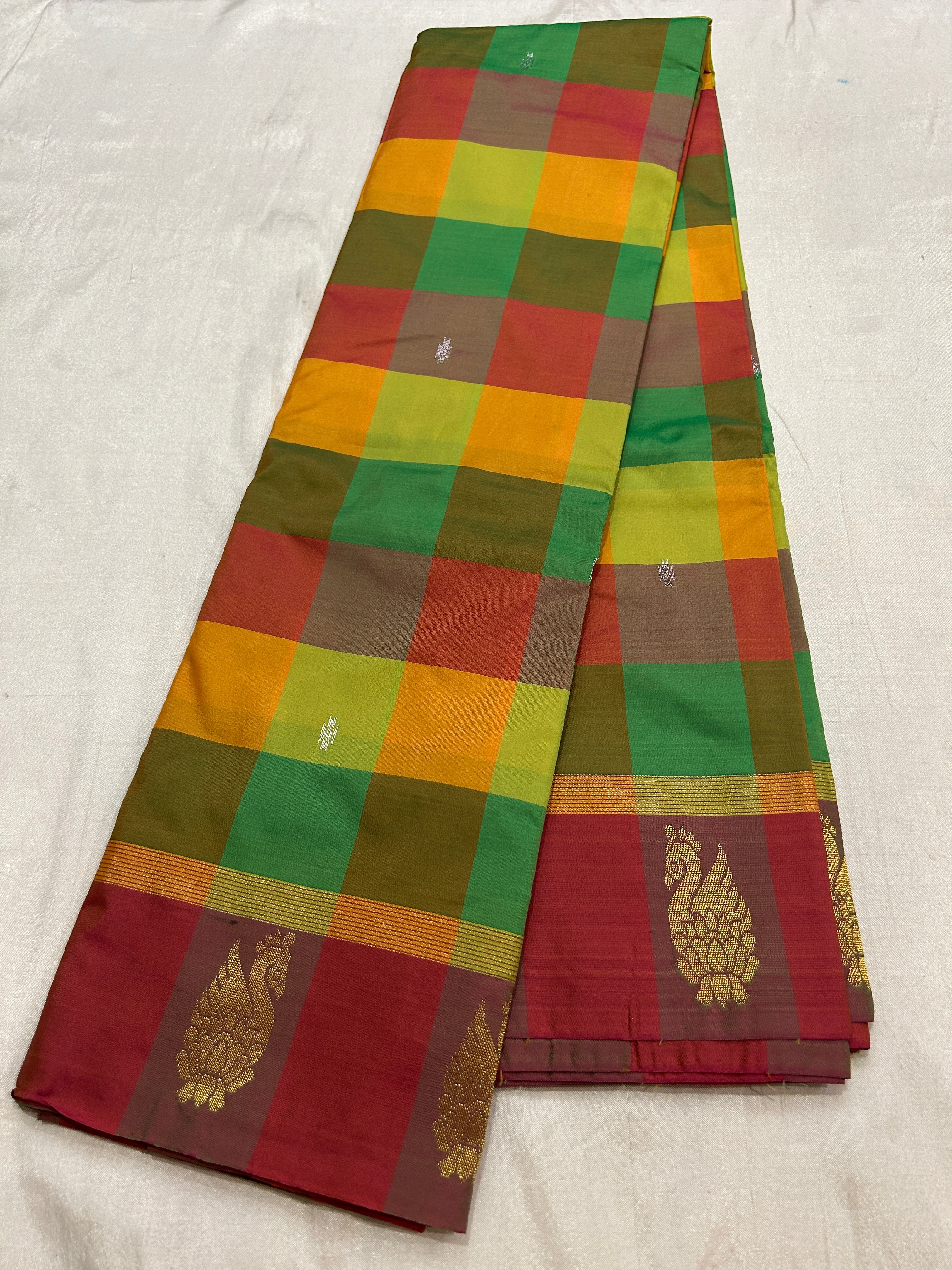 Aarani soft semisilk  saree with contrast blouse and rich pallu