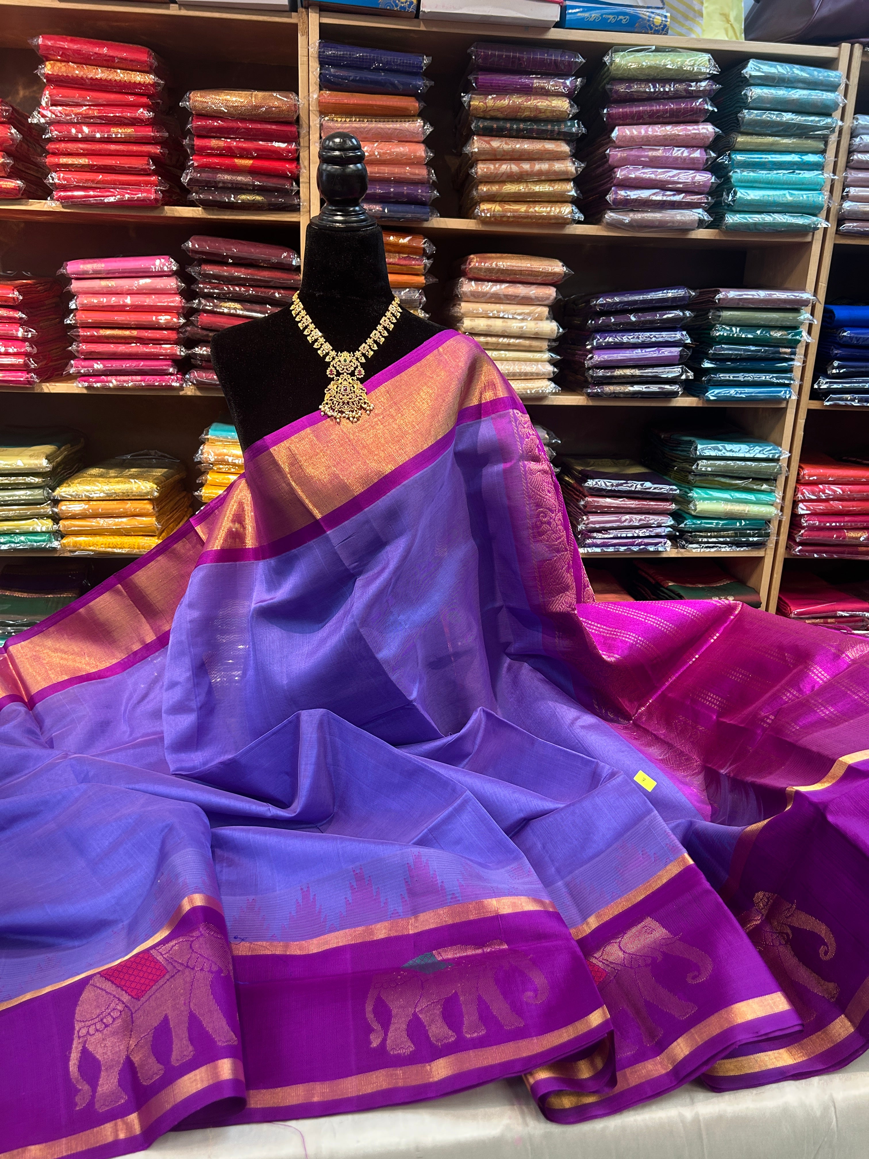 (Copy) Korvai border Kanchipuram Pure Silk Cotton Saree with contrast blouse & pallu