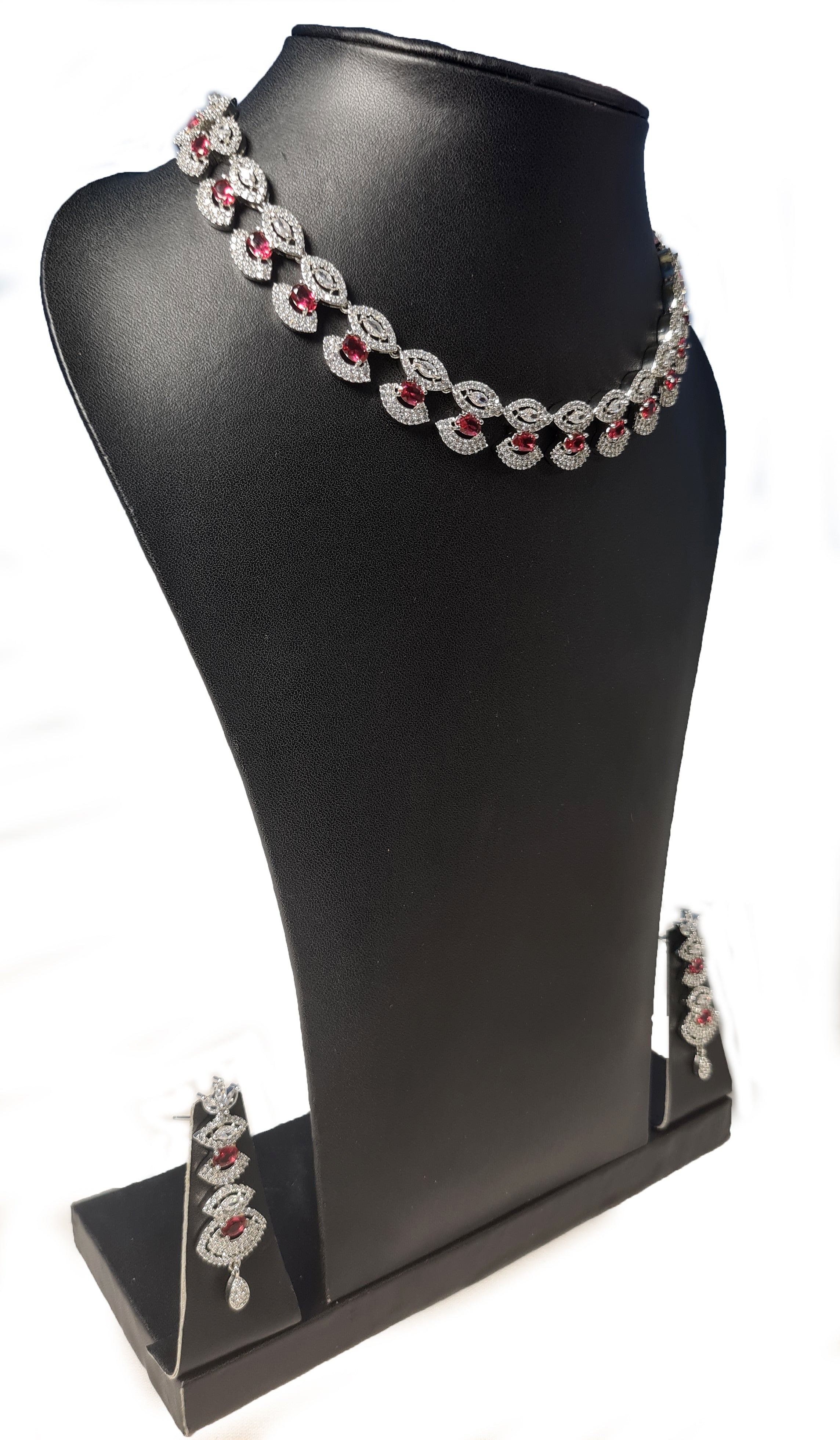 Neck and Earring Set