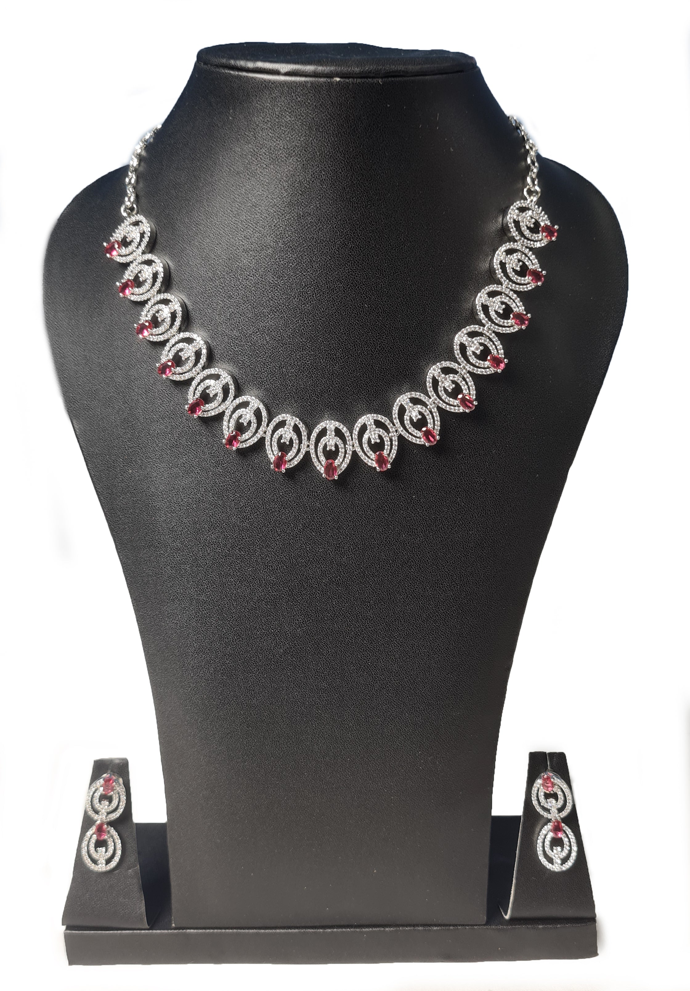 Neck and Earring Set