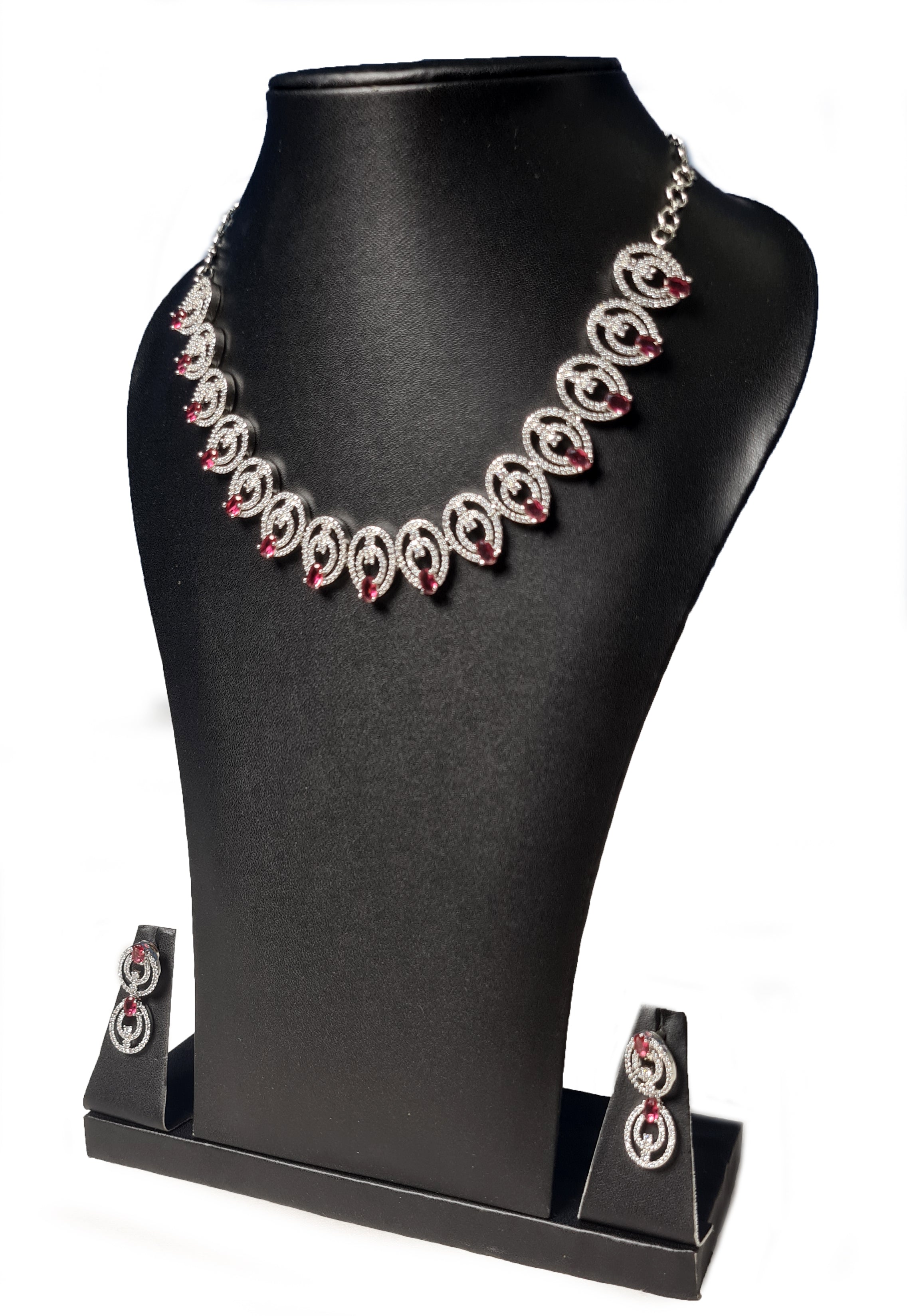 Neck and Earring Set