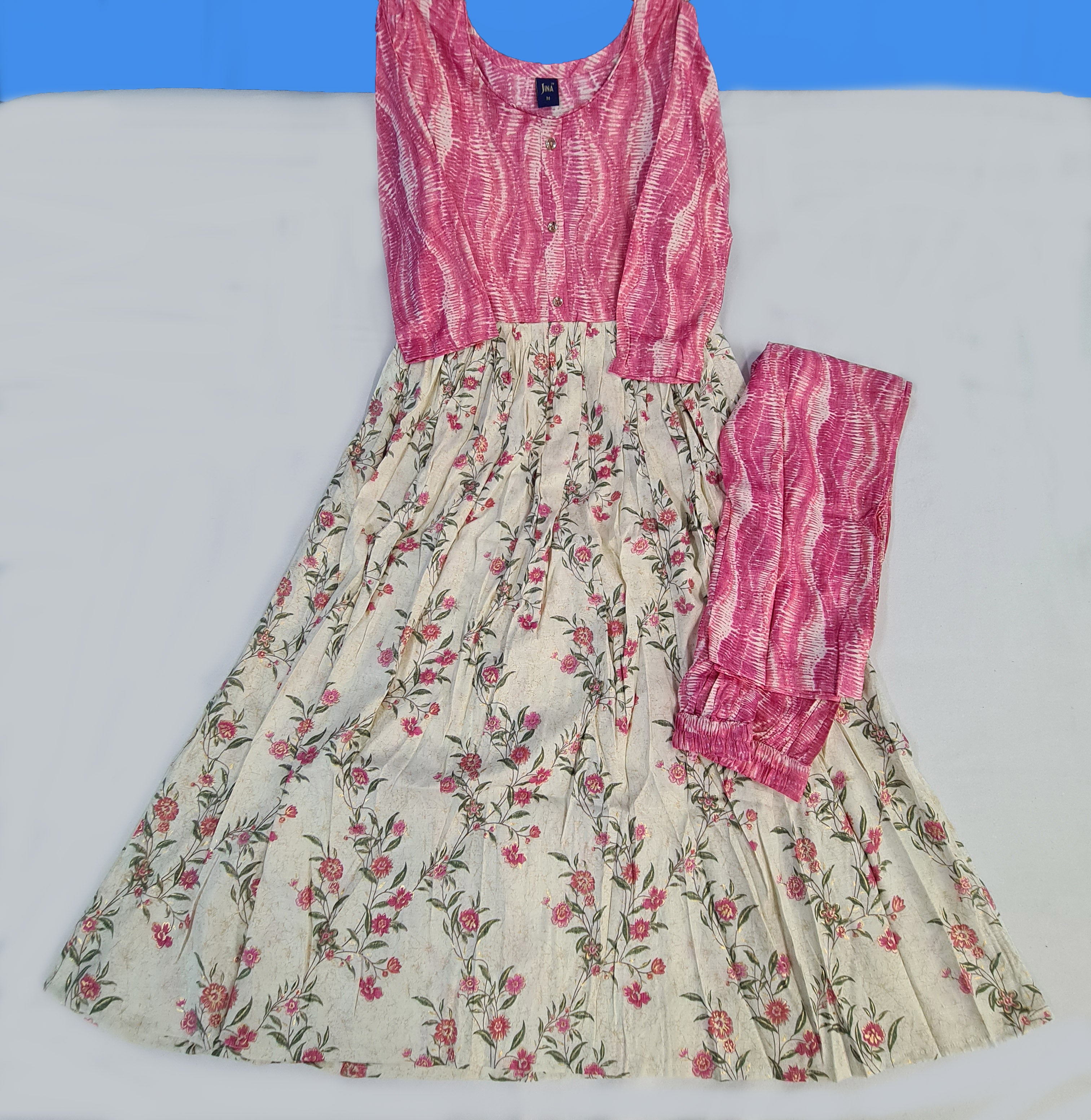 Innaya Anarkali Kurti With Side Pocket Pant