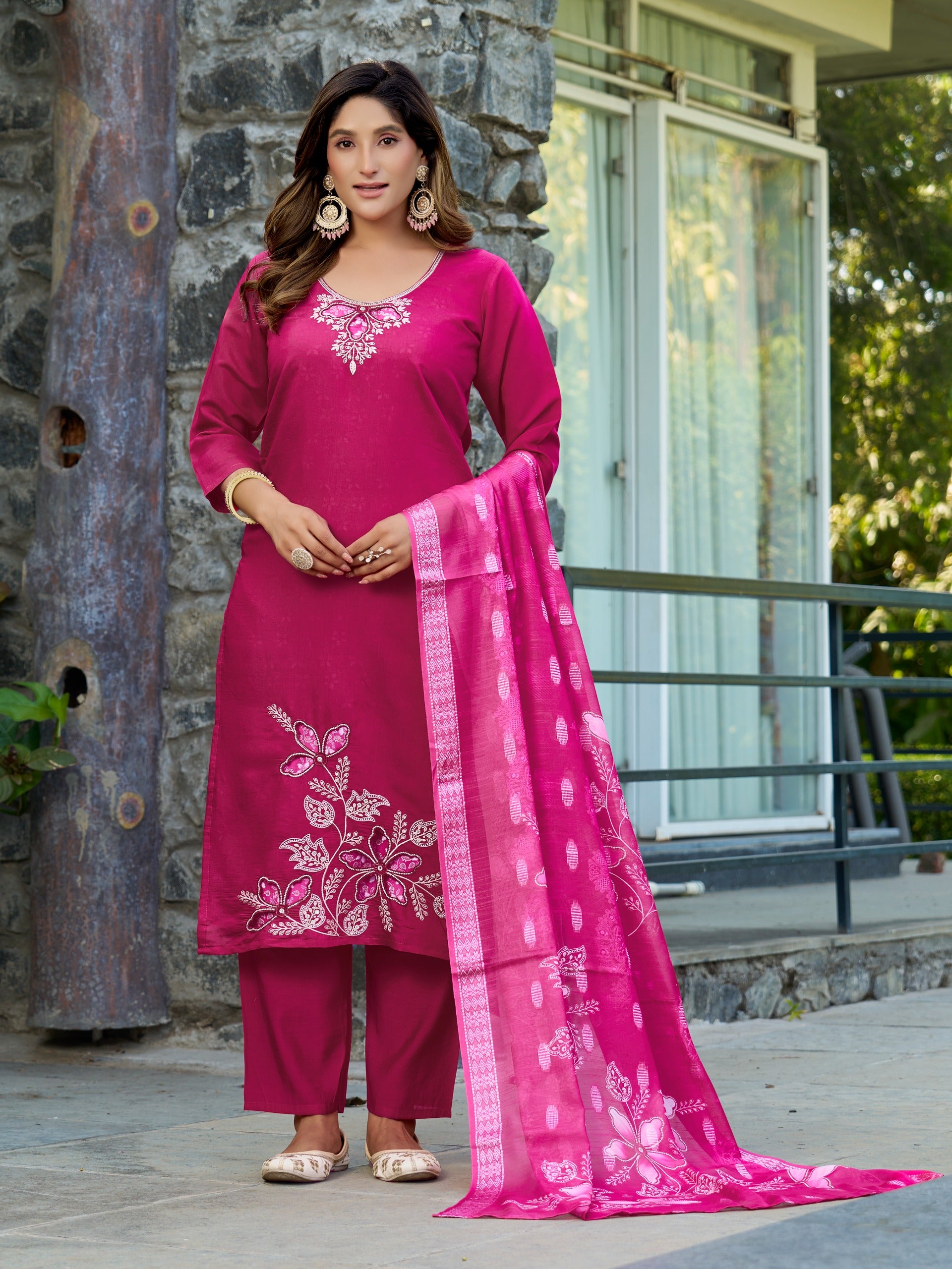 Cutting Pesting Kurtis With Top Bottom and Dupatta Collections