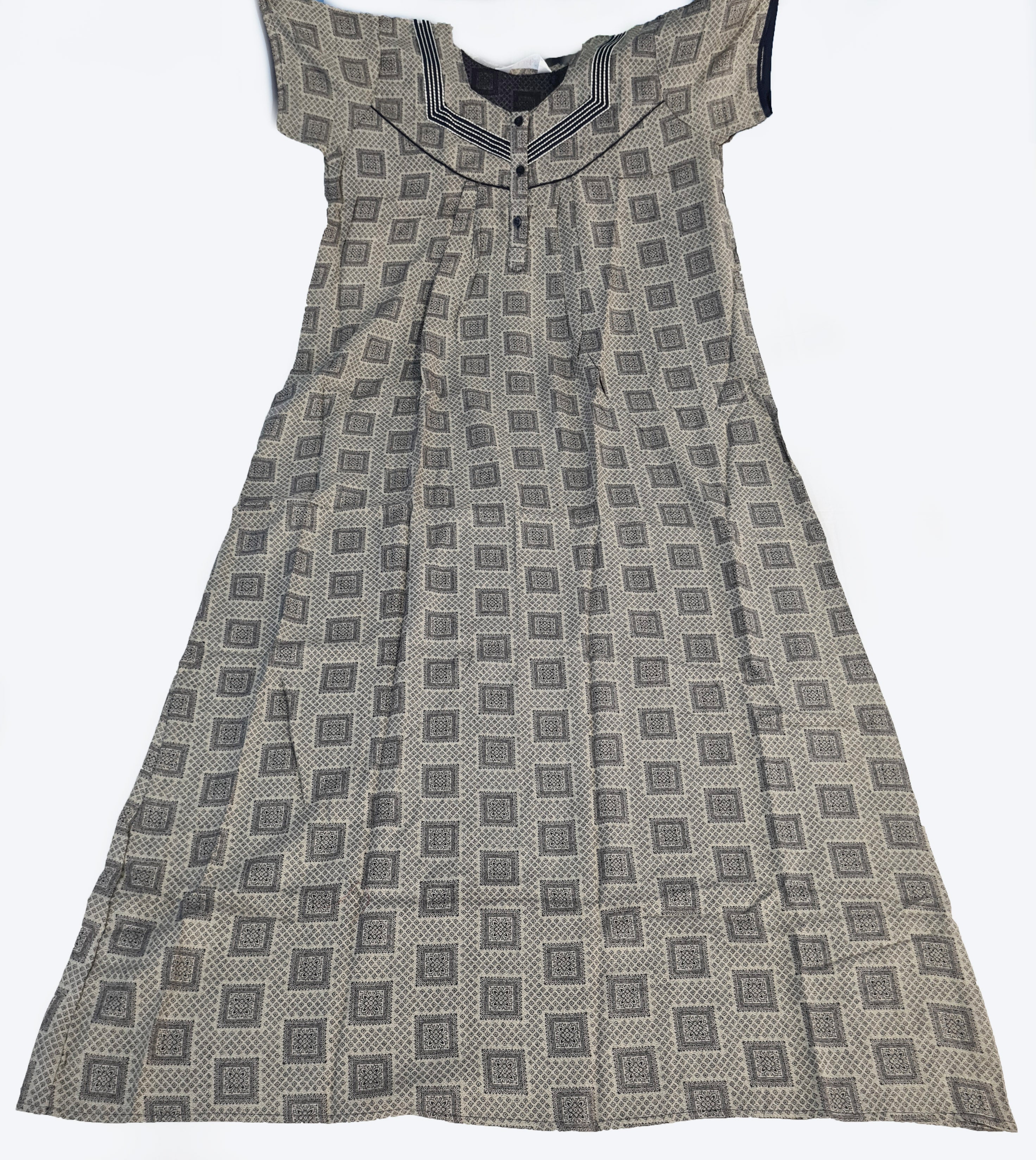 Lichi Aalpine Pocket Heavy Alpine Soft Cotton Night Gown