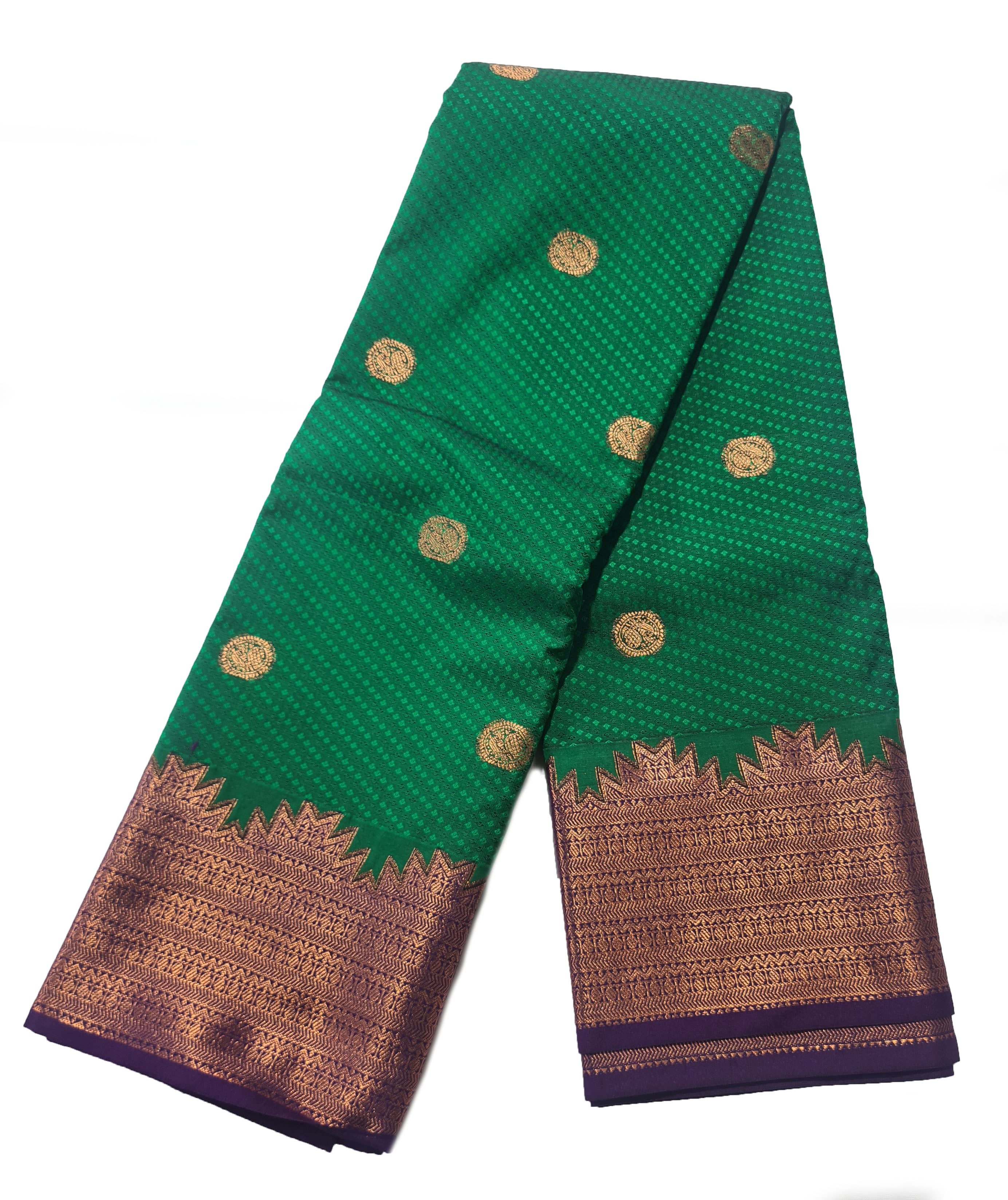 Kanchi Vegan Silk Saree With Contrast Blouse and Rich Jari Pallu