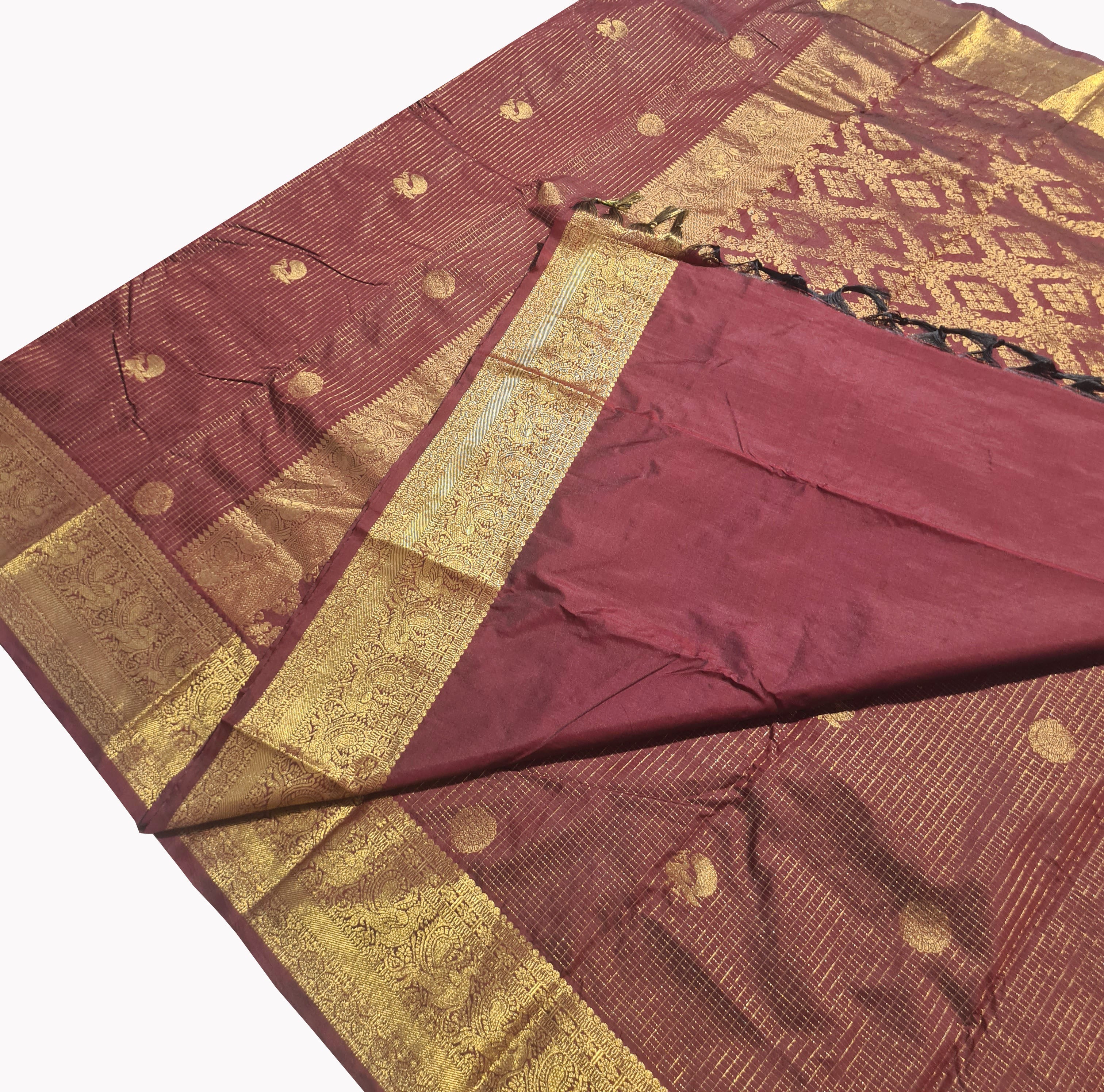 Vairaoosi Annam check Sarees