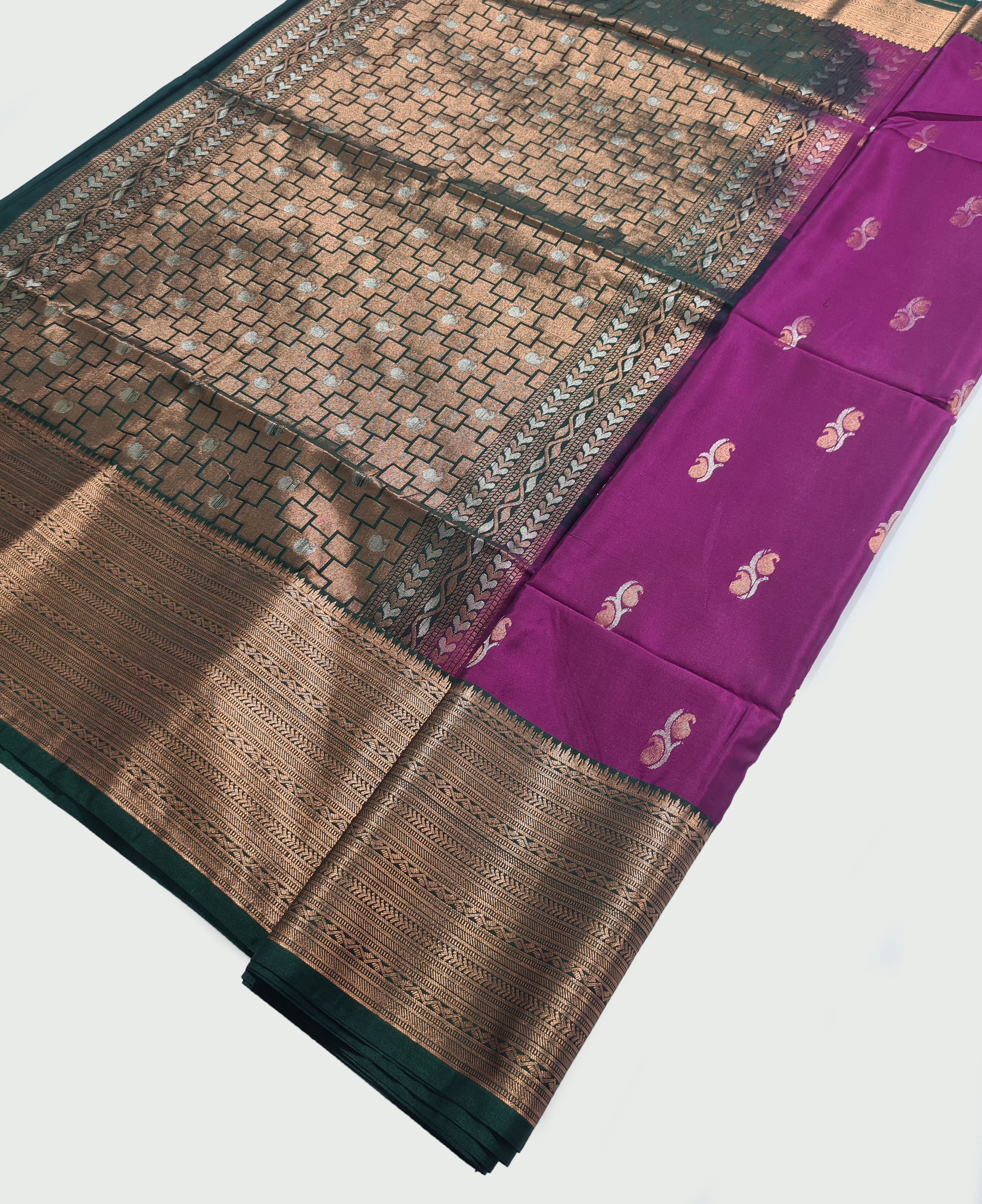 Kanchi Vegan Silk Saree With Contrast Blouse and Rich Jari Pallu