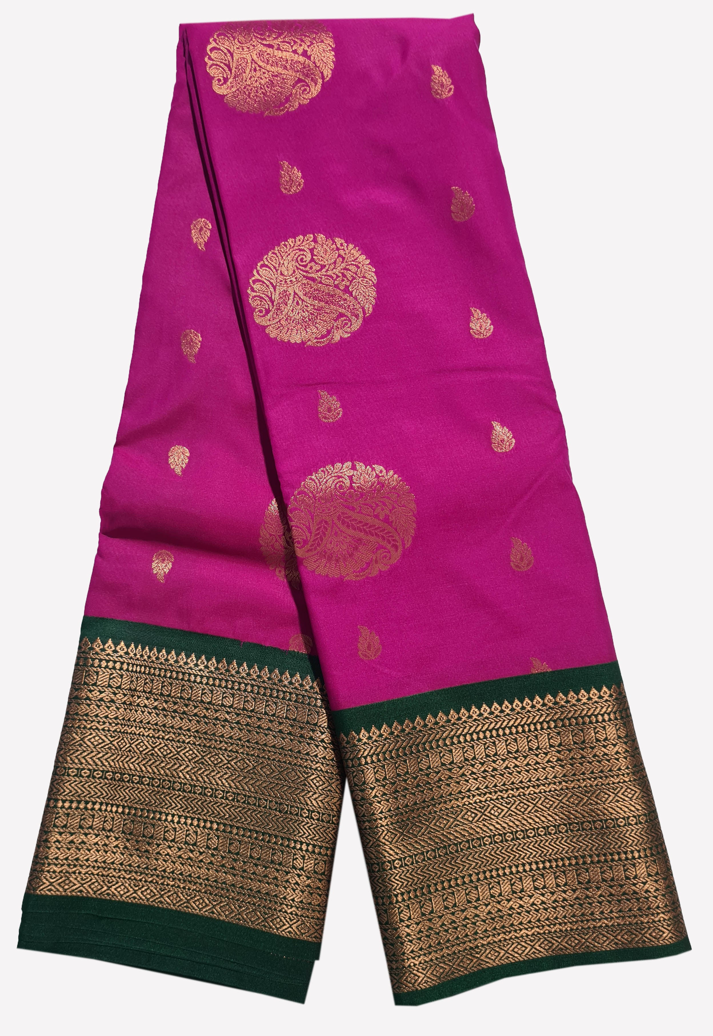 Kanchi Vegan Silk Saree With Contrast Blouse and Rich Jari Pallu