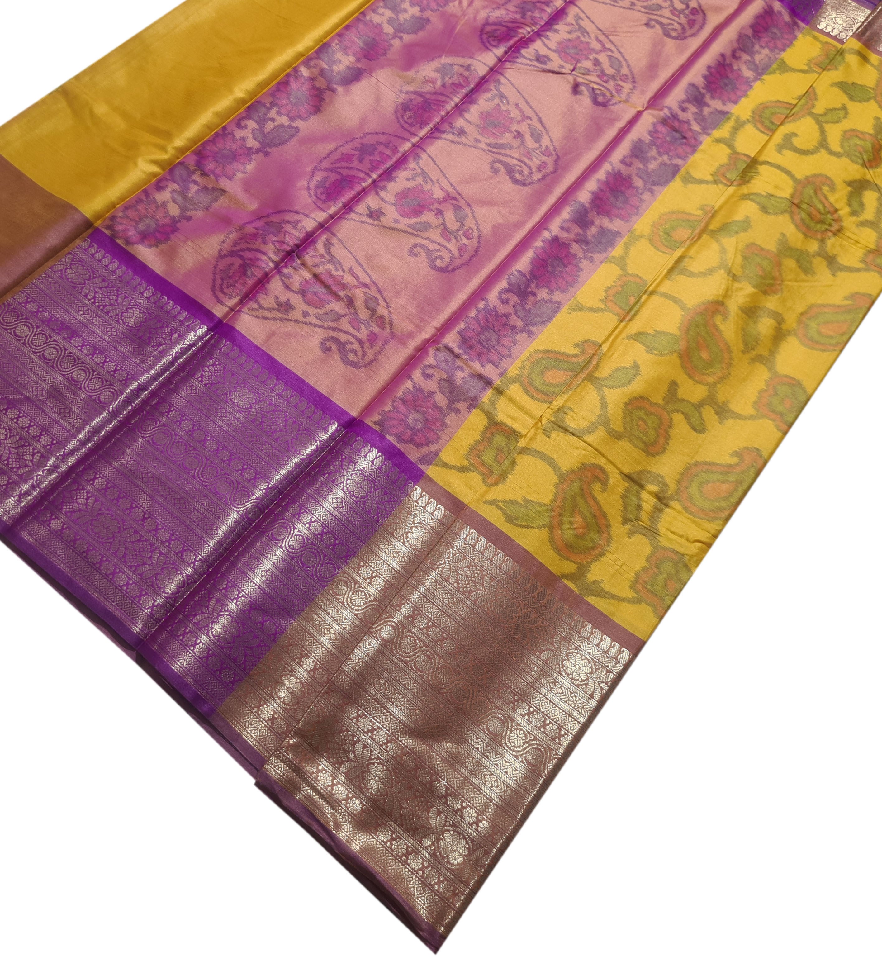 Big Border Pochampalli Sarees