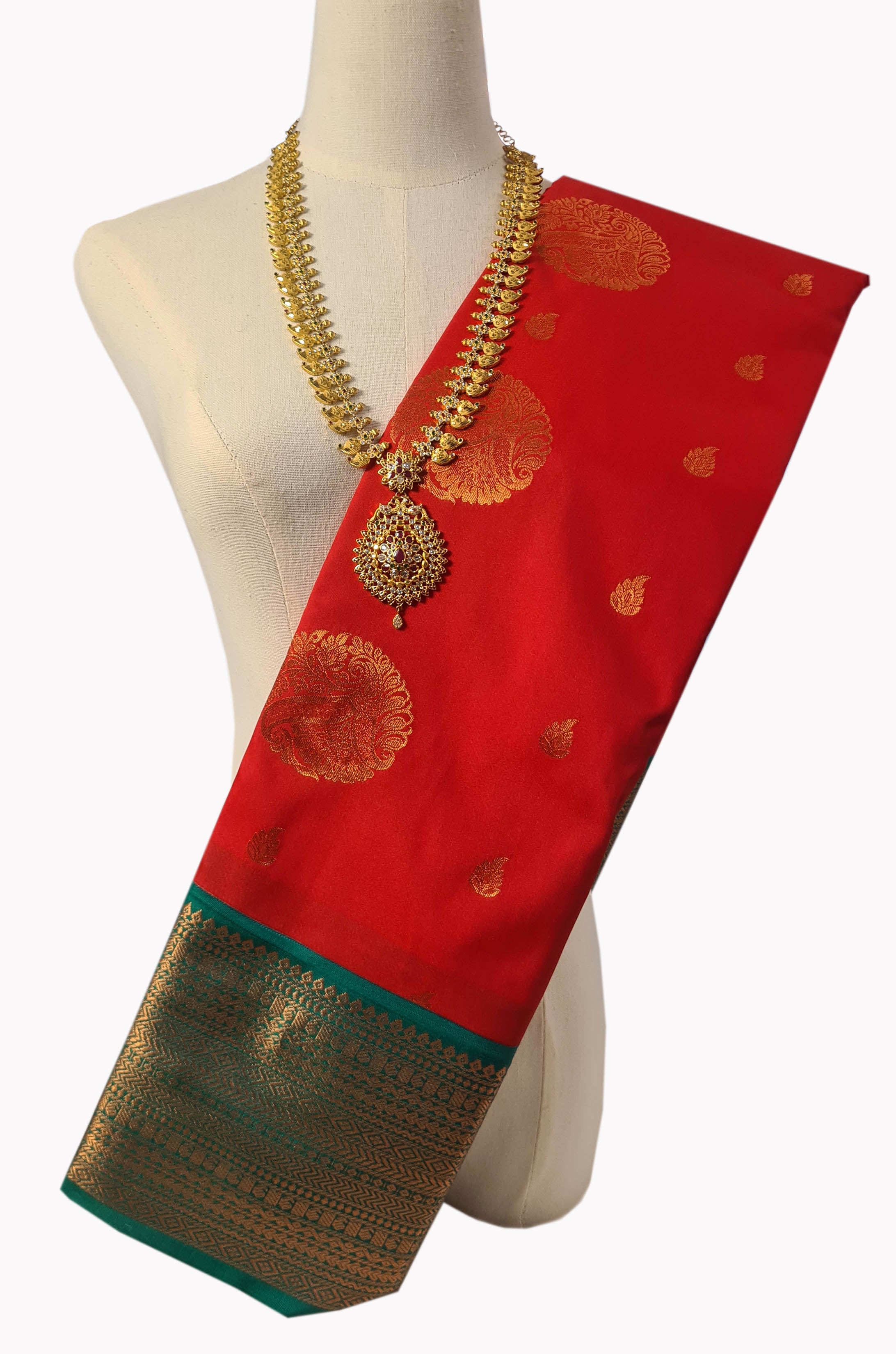 Kanchi Vegan Silk Saree With Contrast Blouse and Rich Jari Pallu