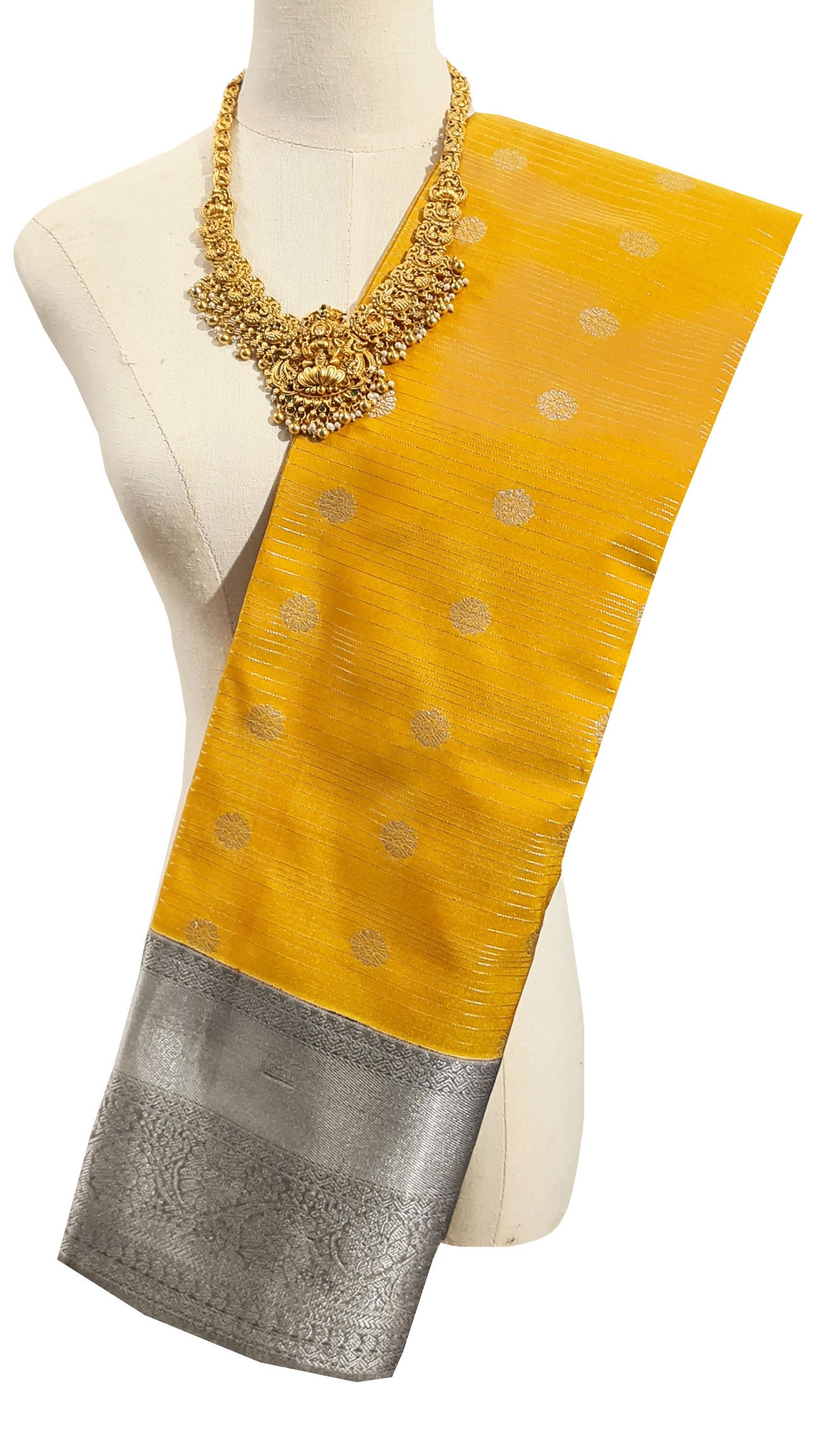 Vairaoosi Kanchi Vegan Silk Saree