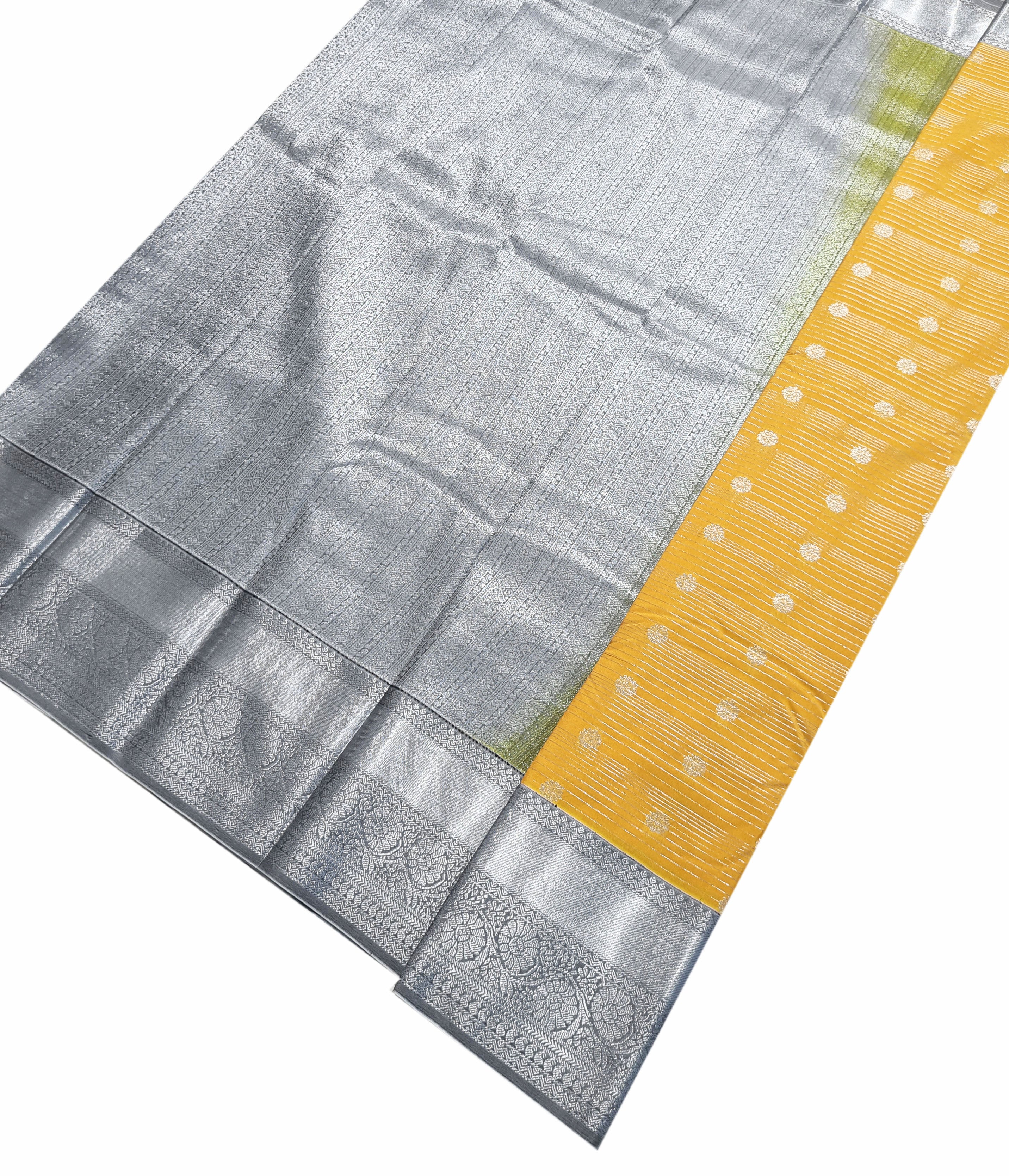 Vairaoosi Kanchi Vegan Silk Saree