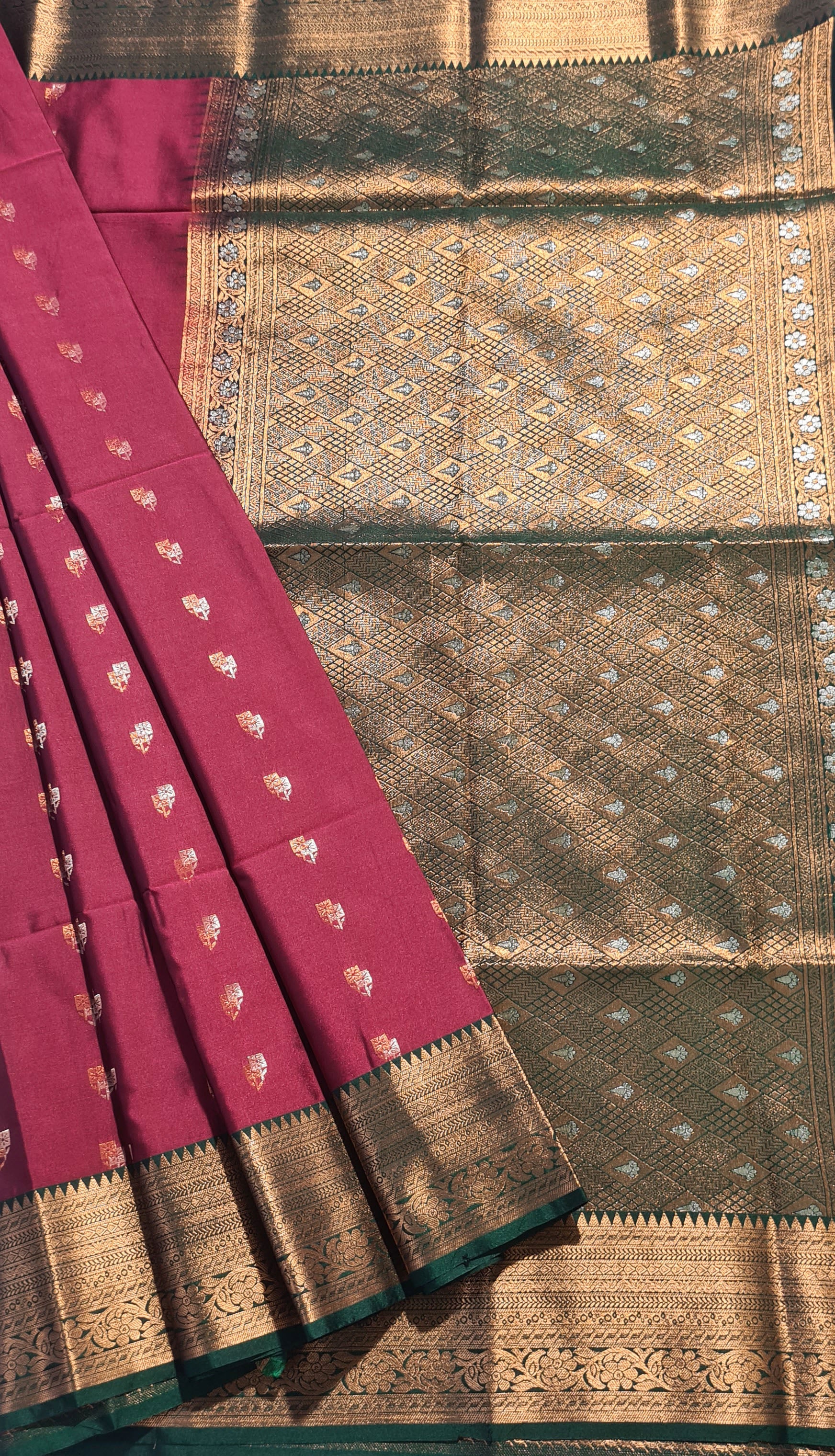 Kanchi Vegan Silk Saree With Contrast Blouse and Rich Jari Pallu