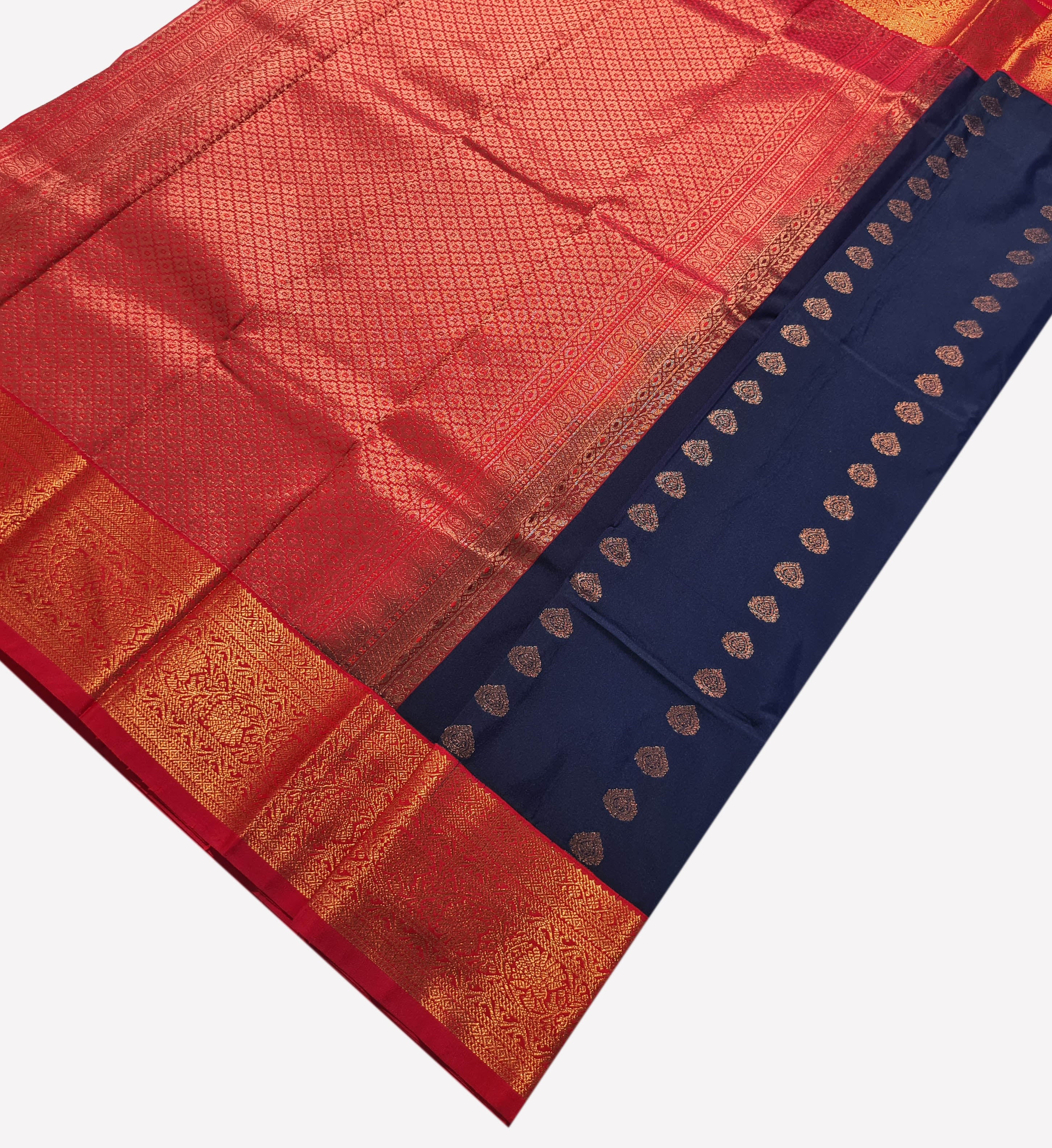Kanchi Vegan Silk Saree With Contrast Blouse and Rich Jari Pallu