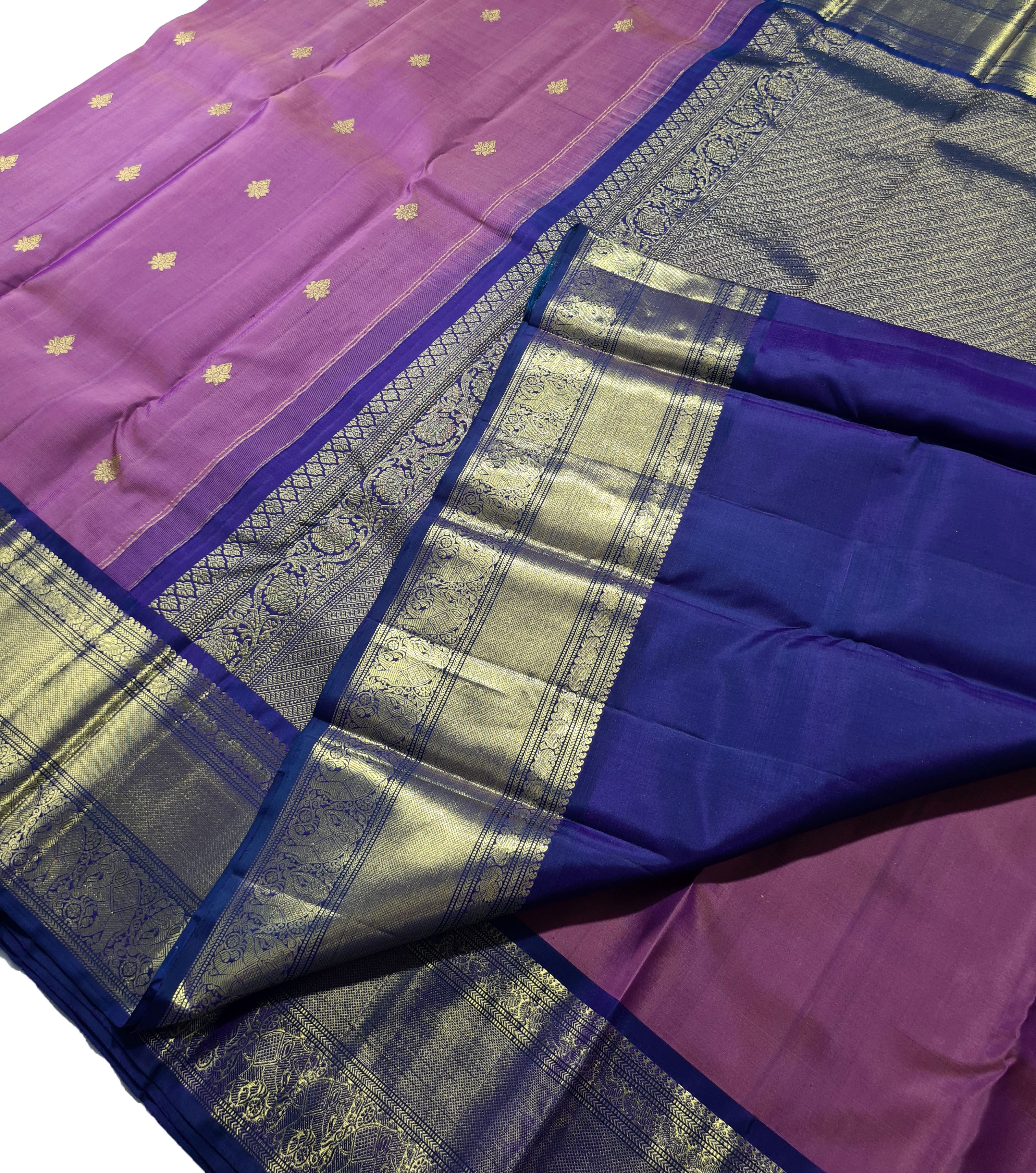 Pure zari Kanchipuram Pure Silk Saree