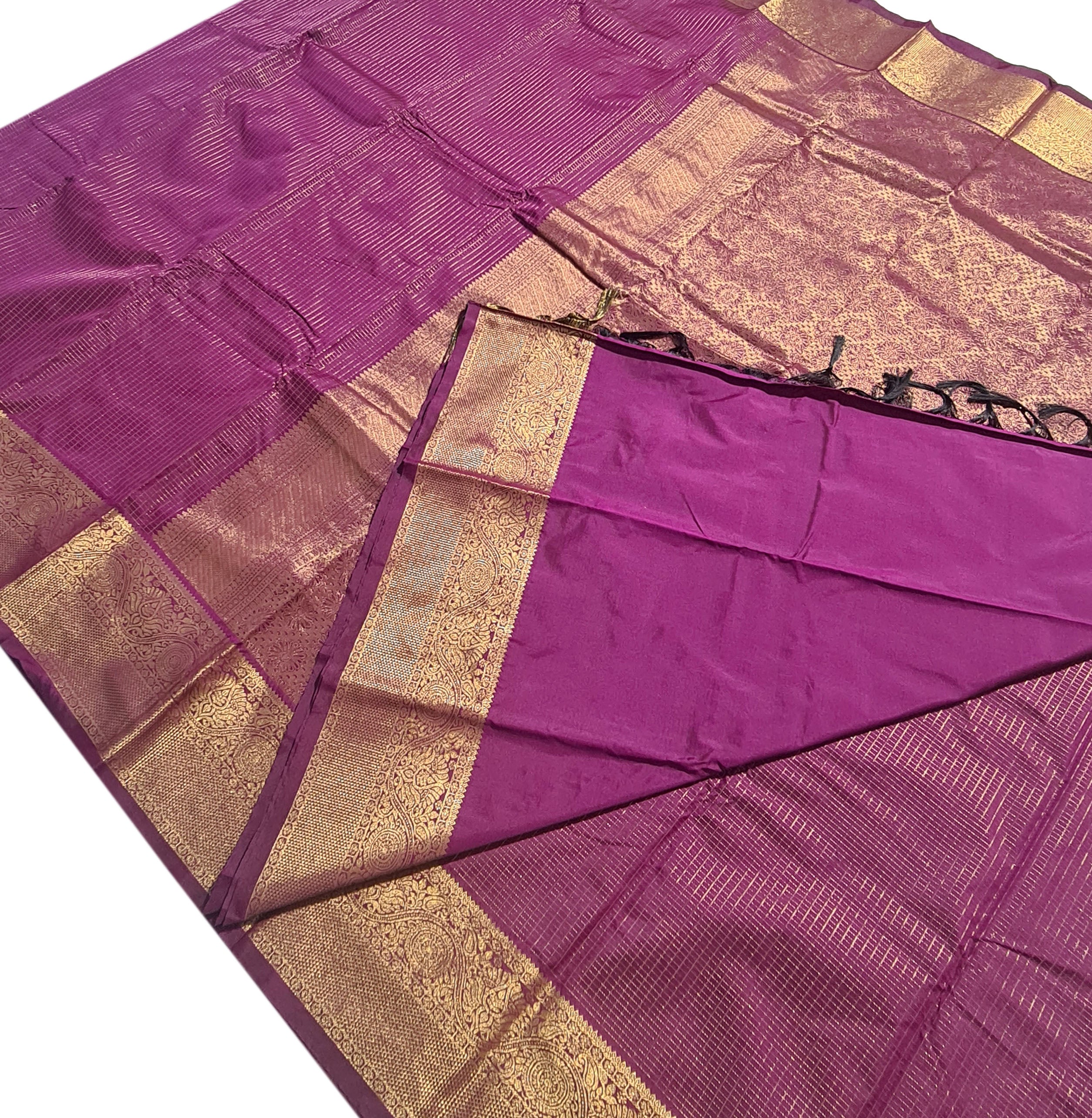 Vairaoosi Check Sarees