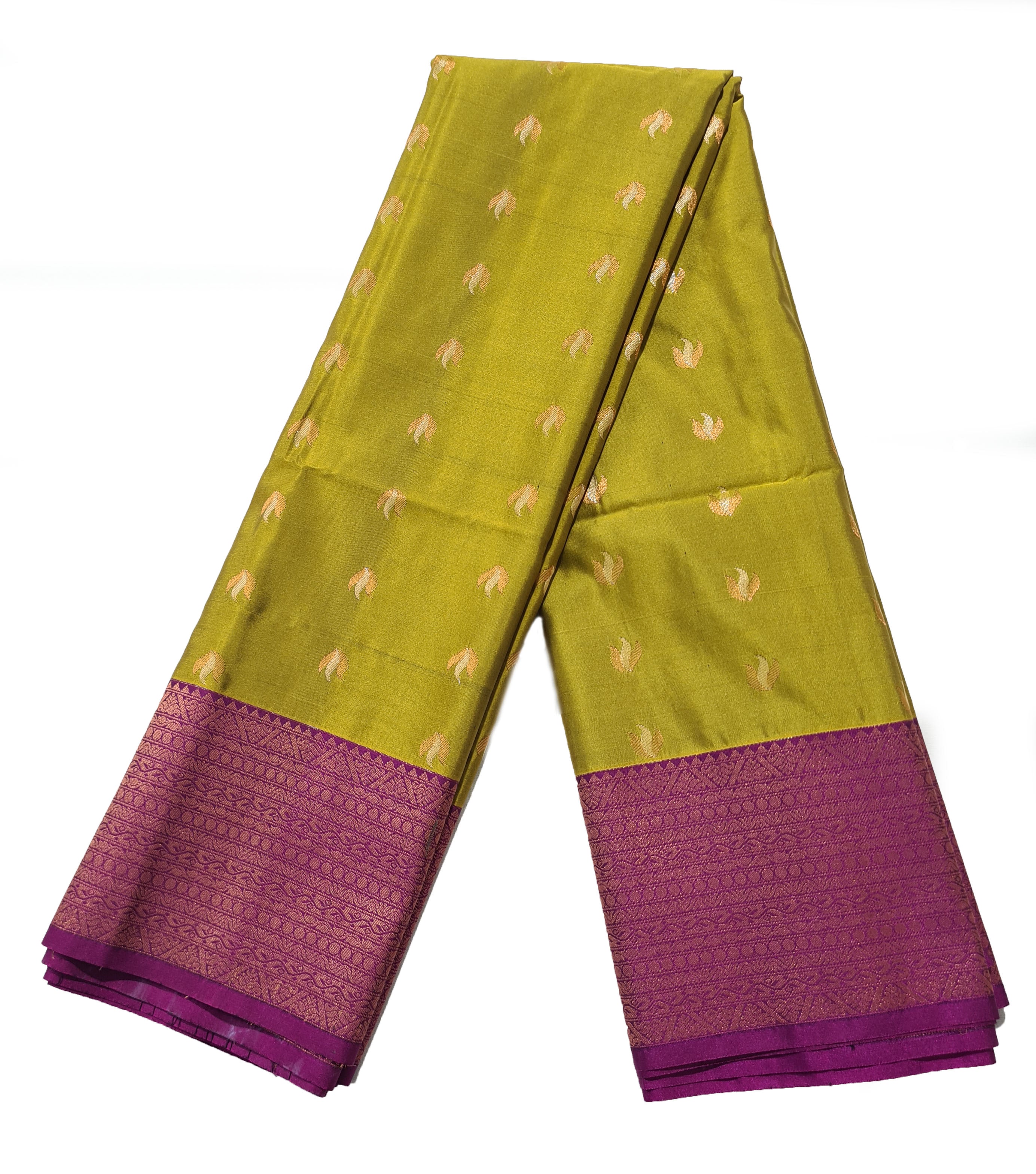 Kanchi Vegan Silk Saree With Contrast Blouse and Rich Jari Pallu