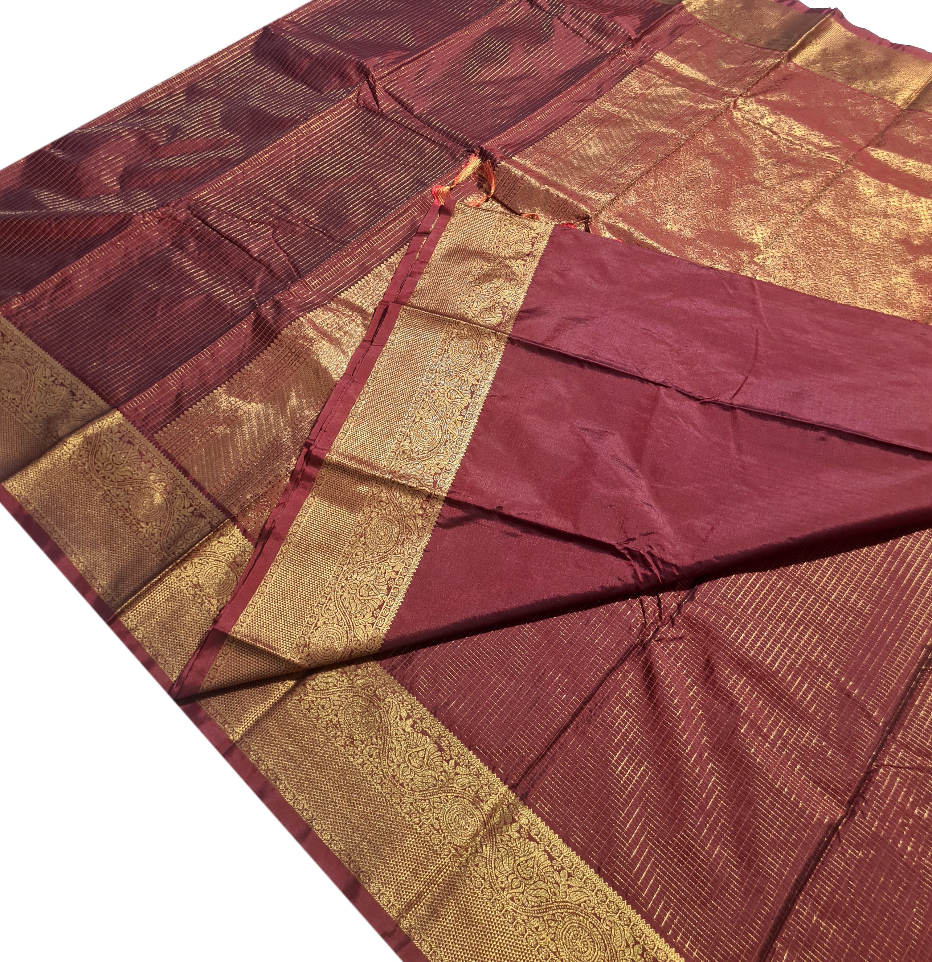 Vairaoosi Check Sarees