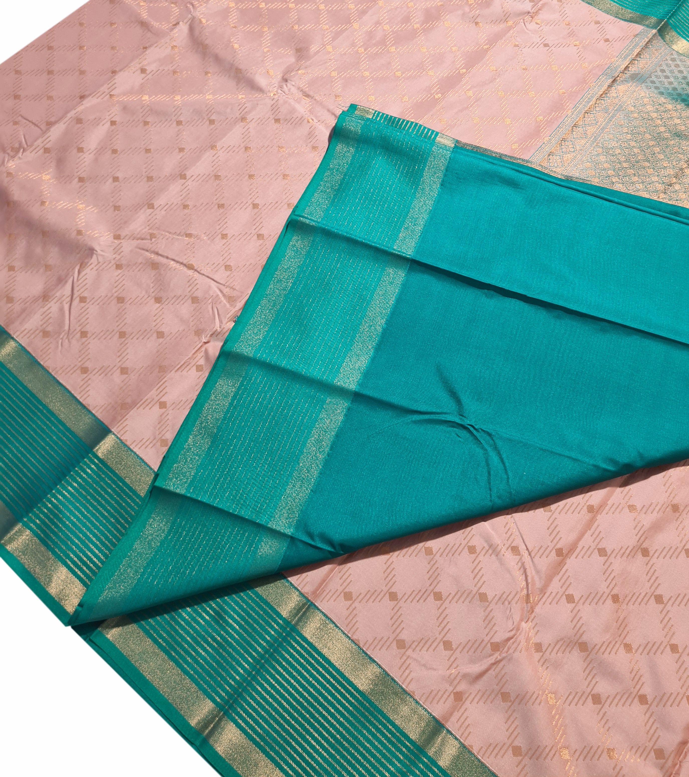 Kanchi Vegan Silk Saree With Contrast Blouse and Rich Jari Pallu