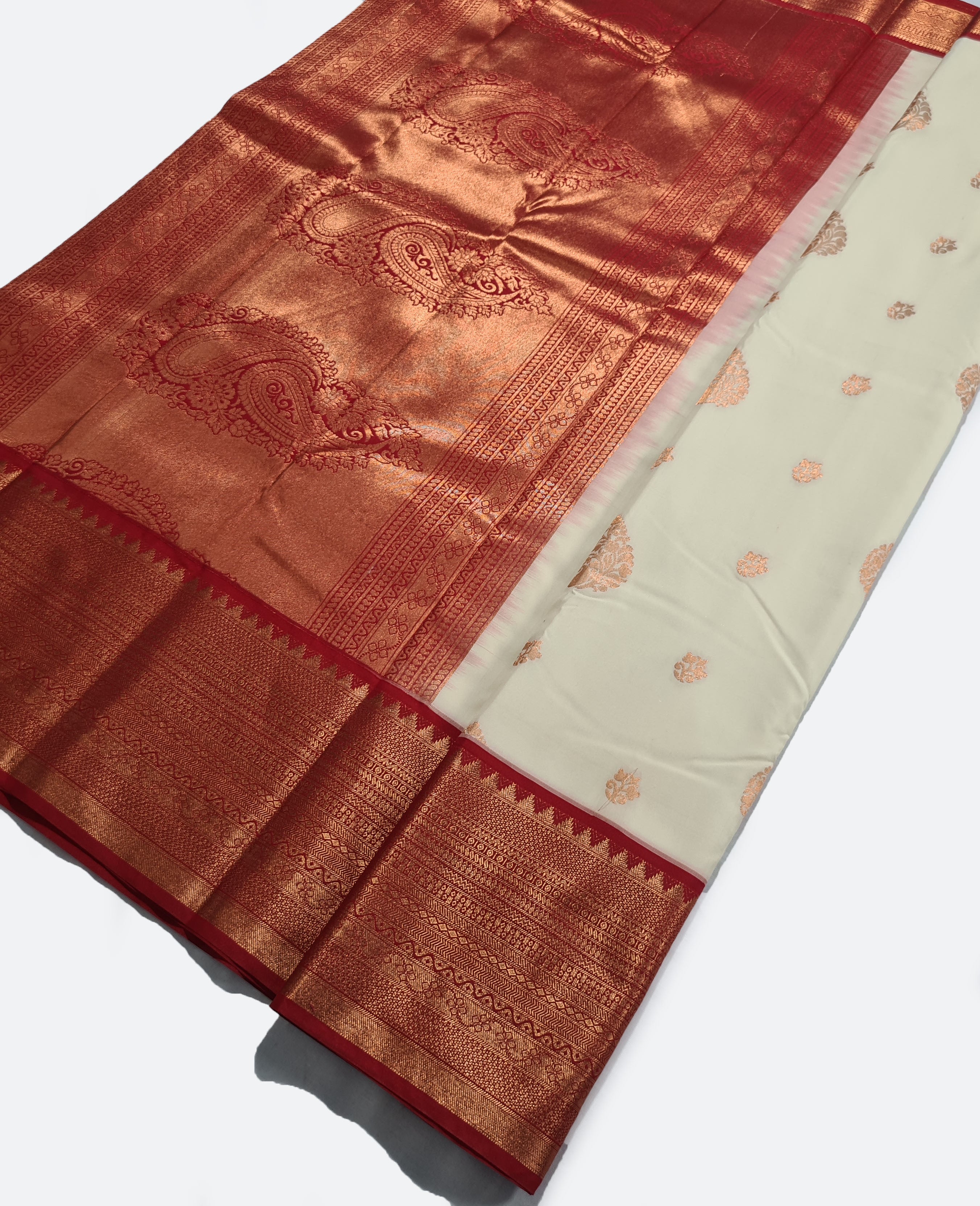 Kanchi Vegan Silk Saree With Contrast Blouse and Rich Jari Pallu