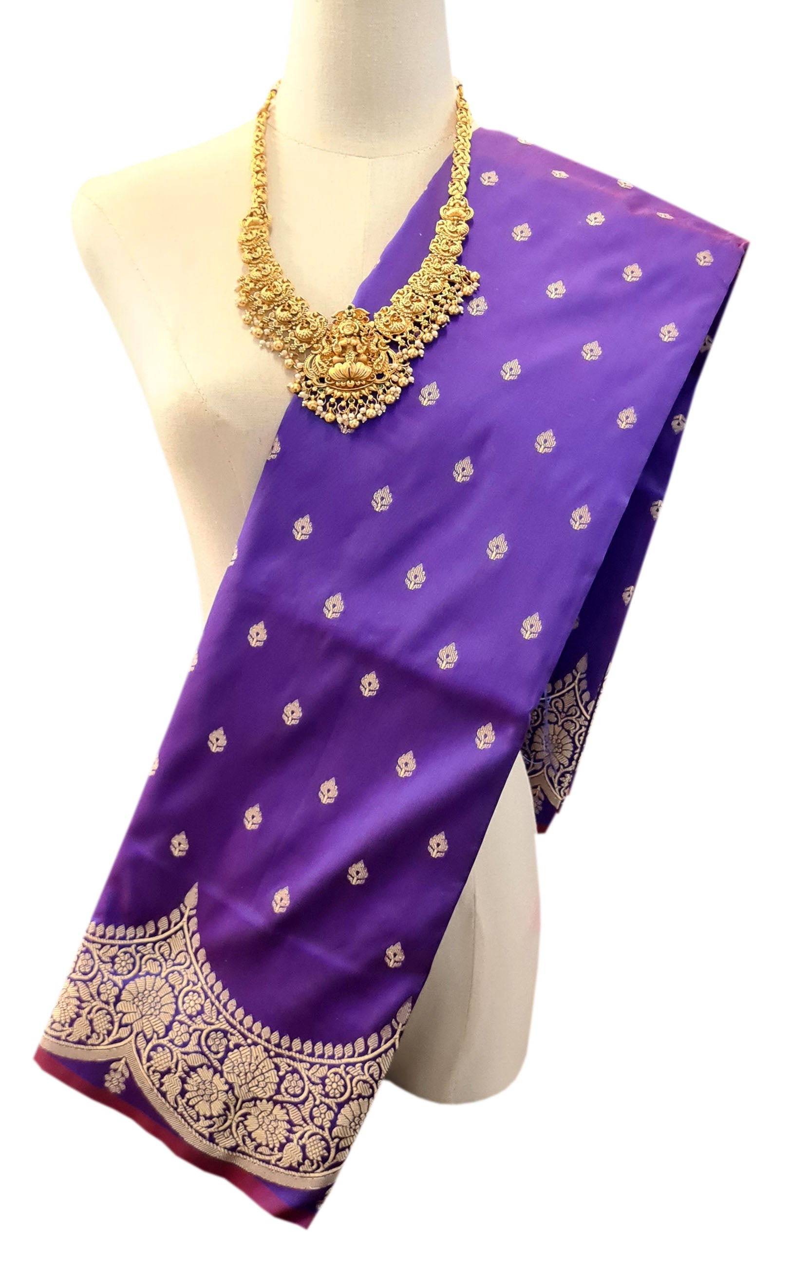 Banarasi Resham Buti Sarees