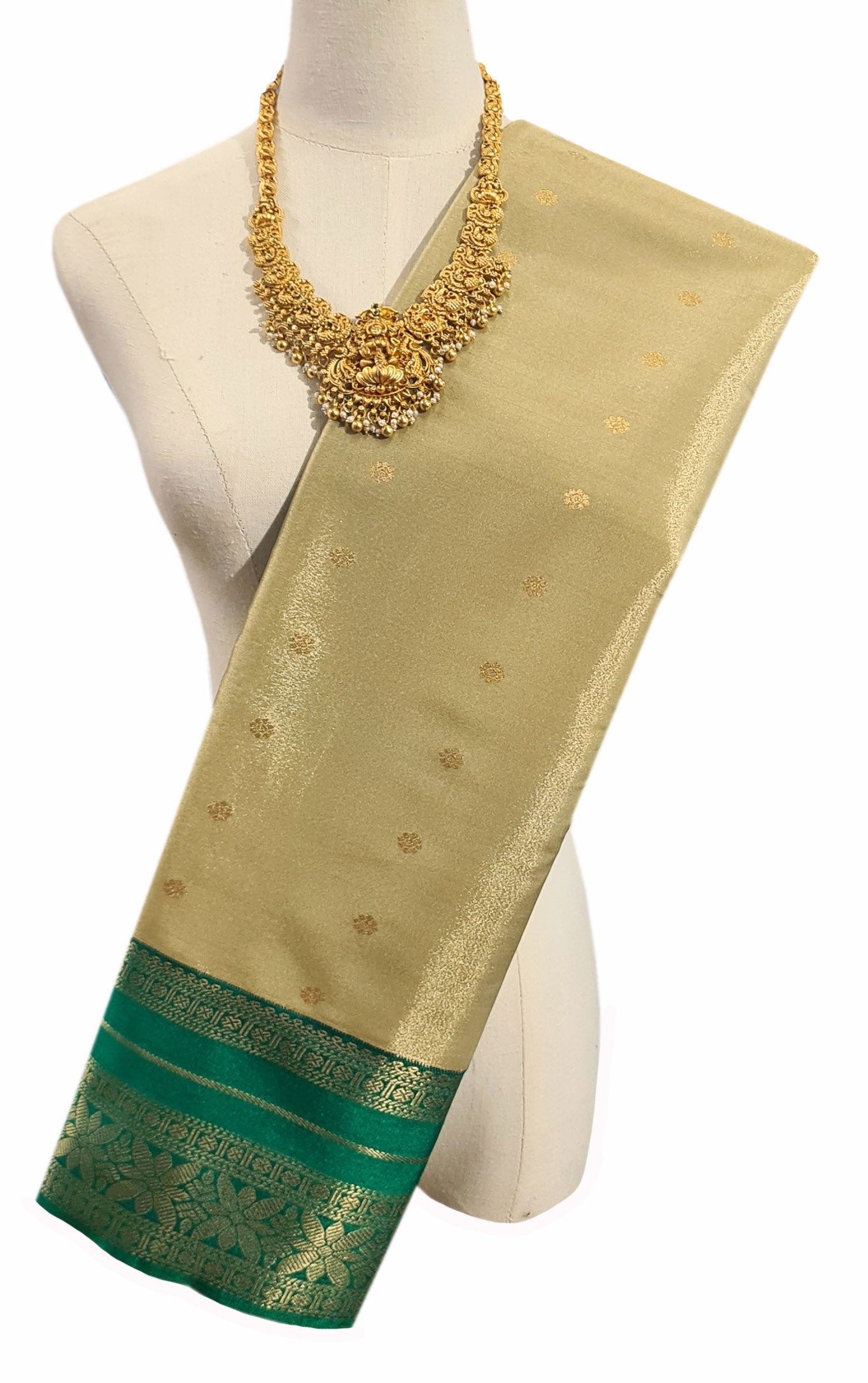 Vairaoosi Kanchi Vegan Silk Saree