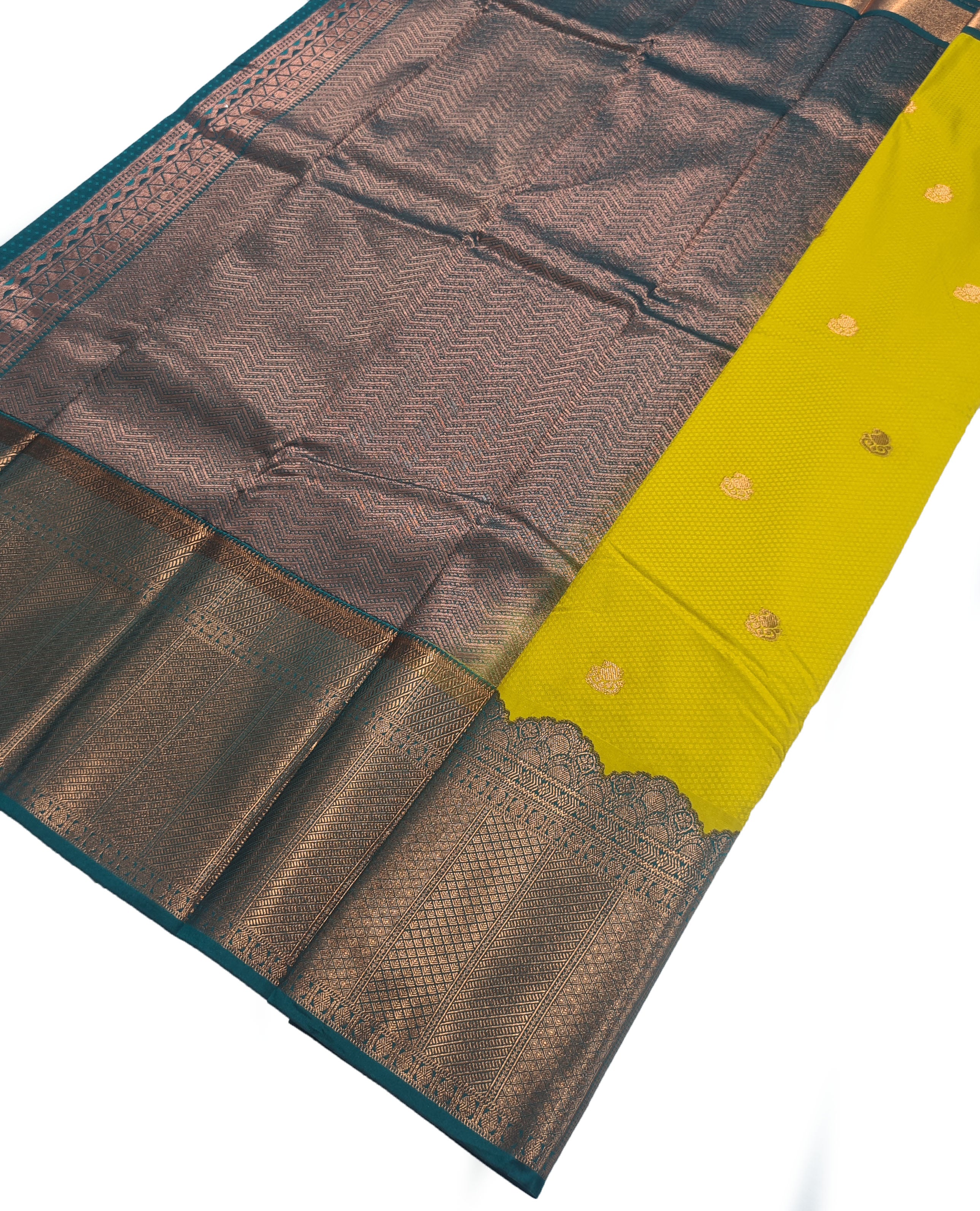 Kanchi Vegan Silk Saree With Contrast Blouse and Rich Jari Pallu