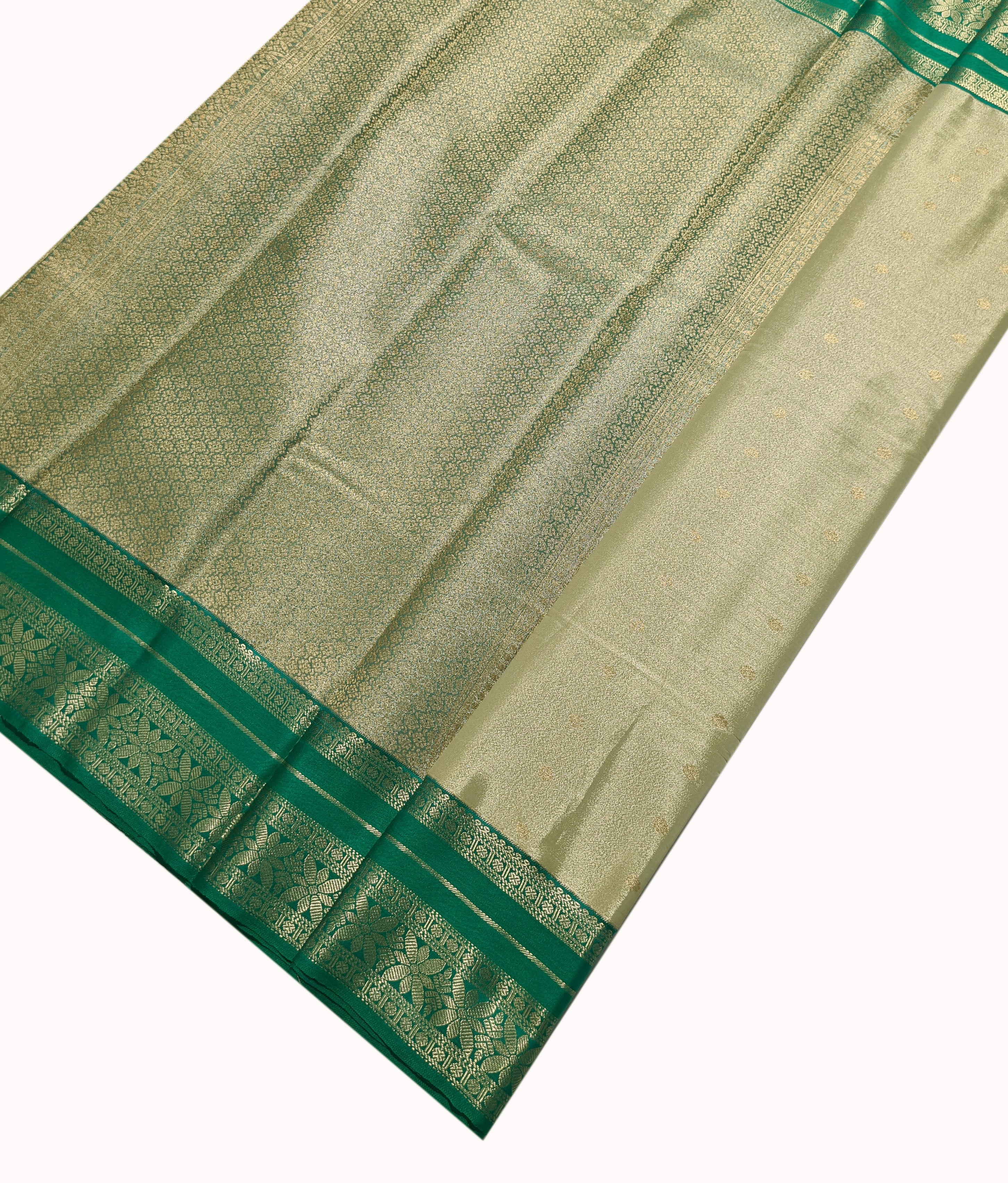 Vairaoosi Kanchi Vegan Silk Saree