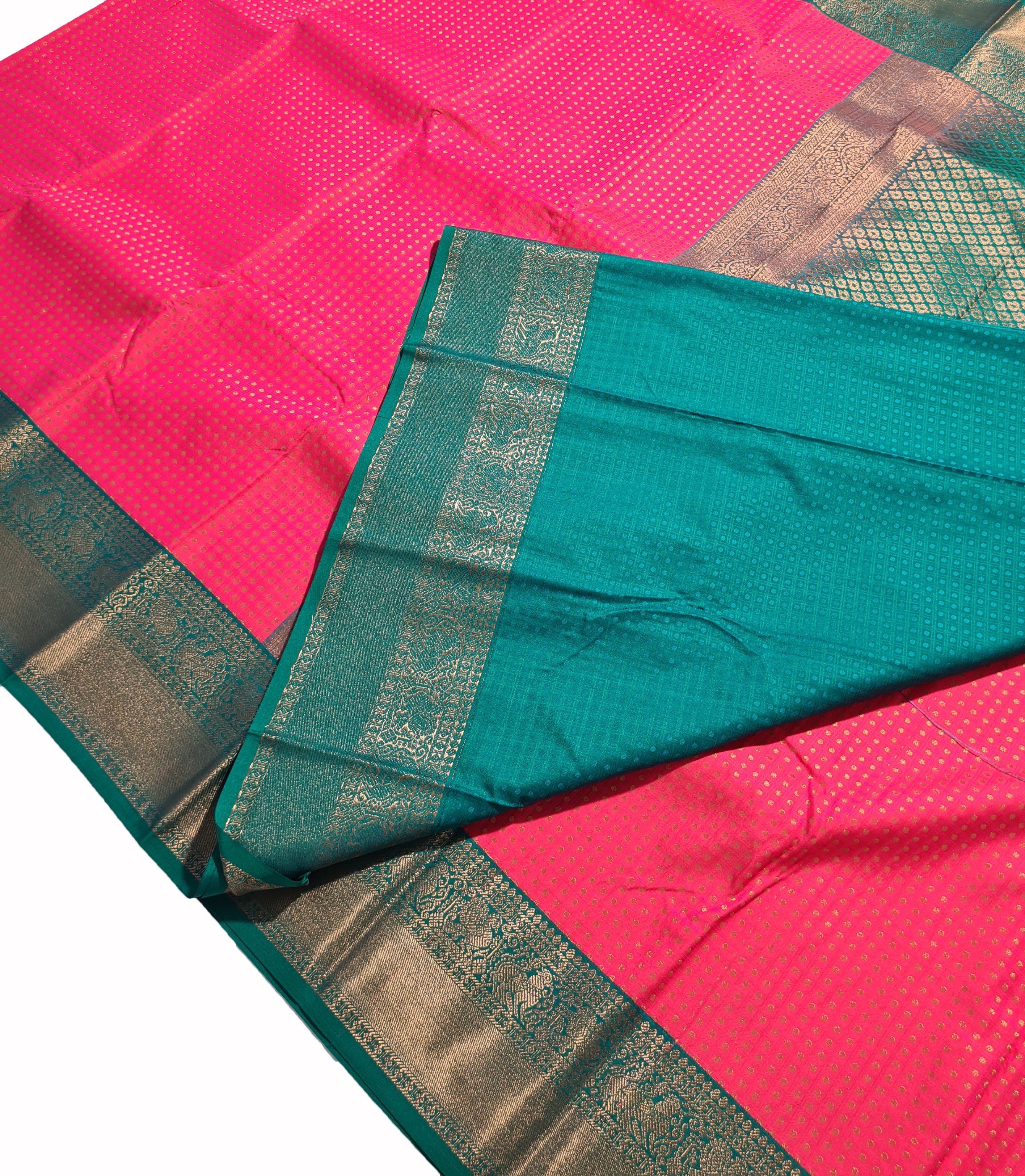 Kanchi Vegan Silk Saree With Contrast Blouse and Rich Jari Pallu
