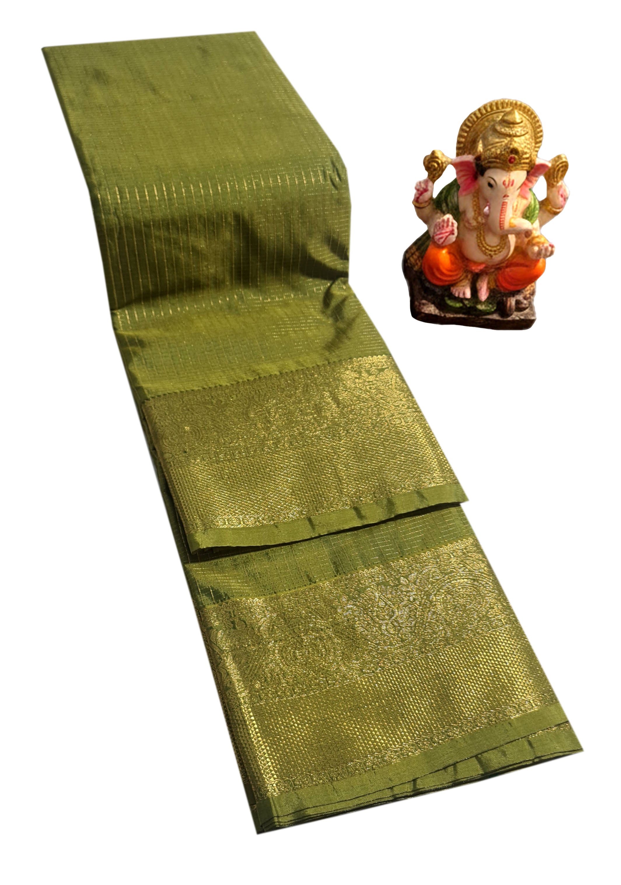 Vairaoosi Check Sarees