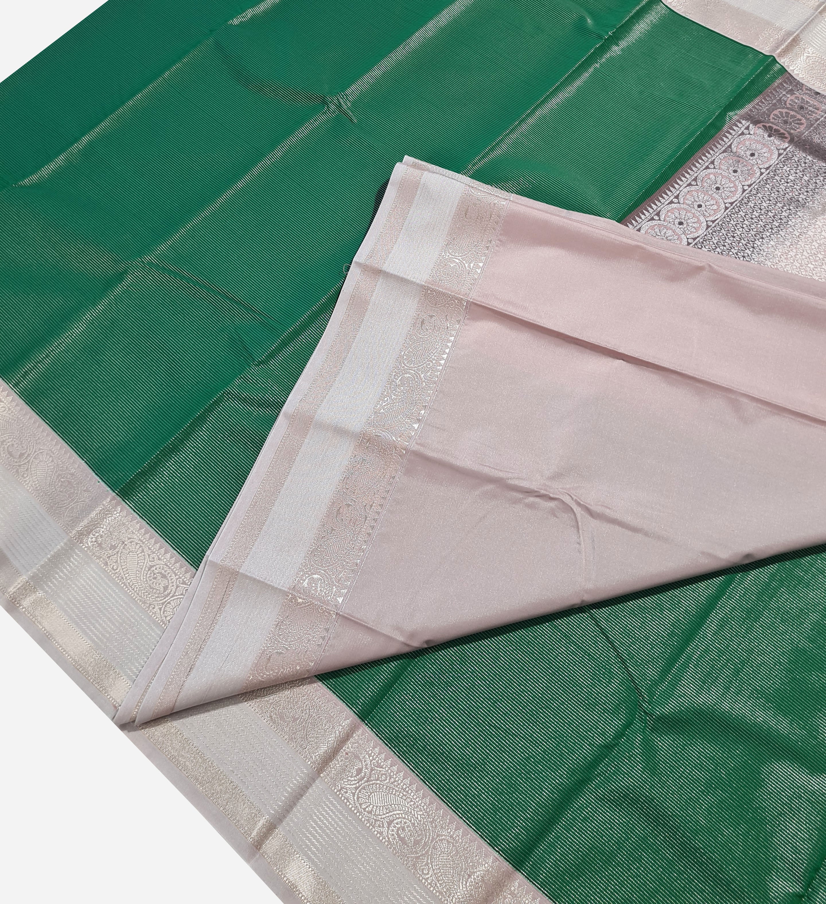 Vairaoosi Kanchi Vegan Silk Saree