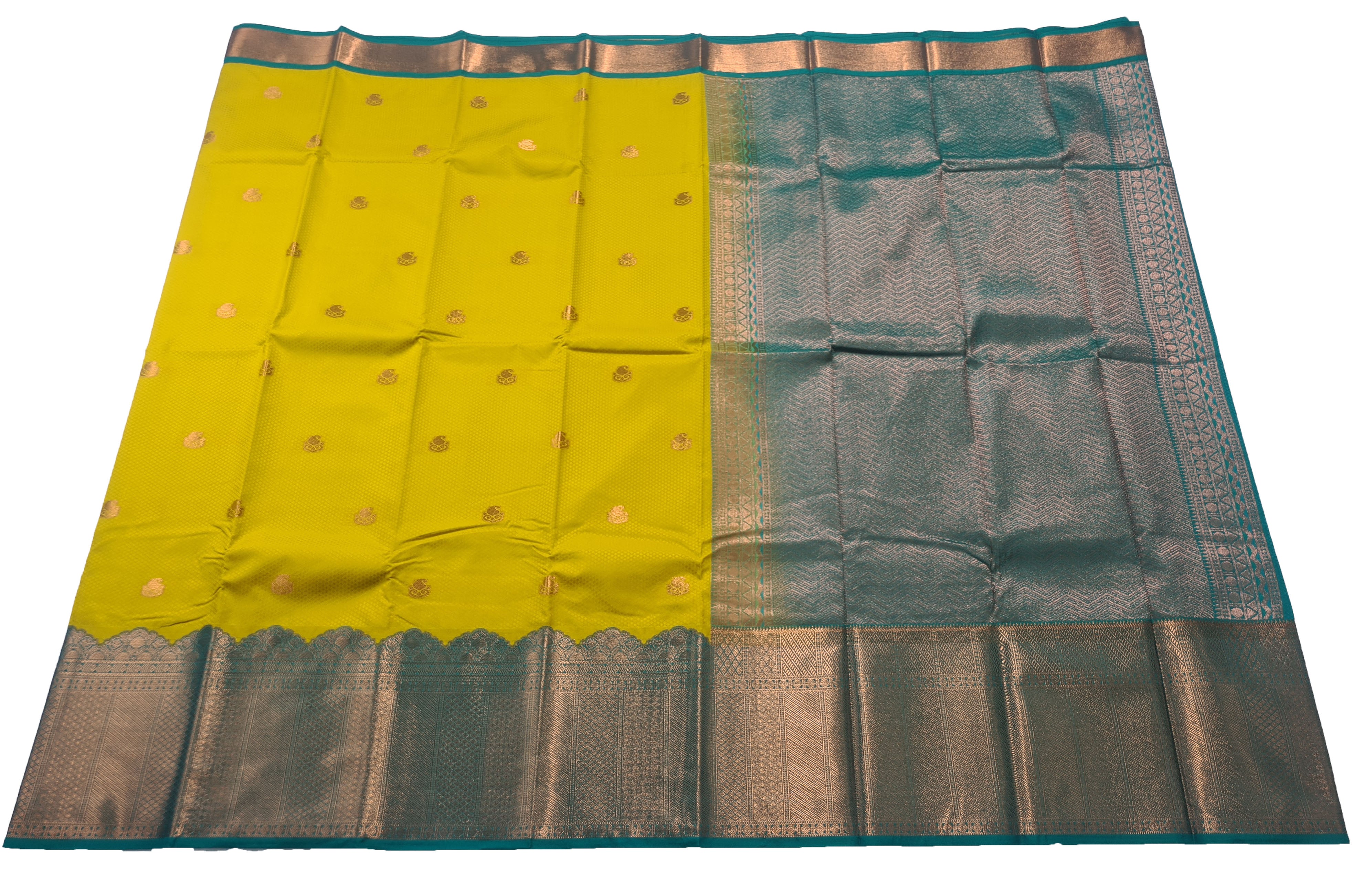 Kanchi Vegan Silk Saree With Contrast Blouse and Rich Jari Pallu