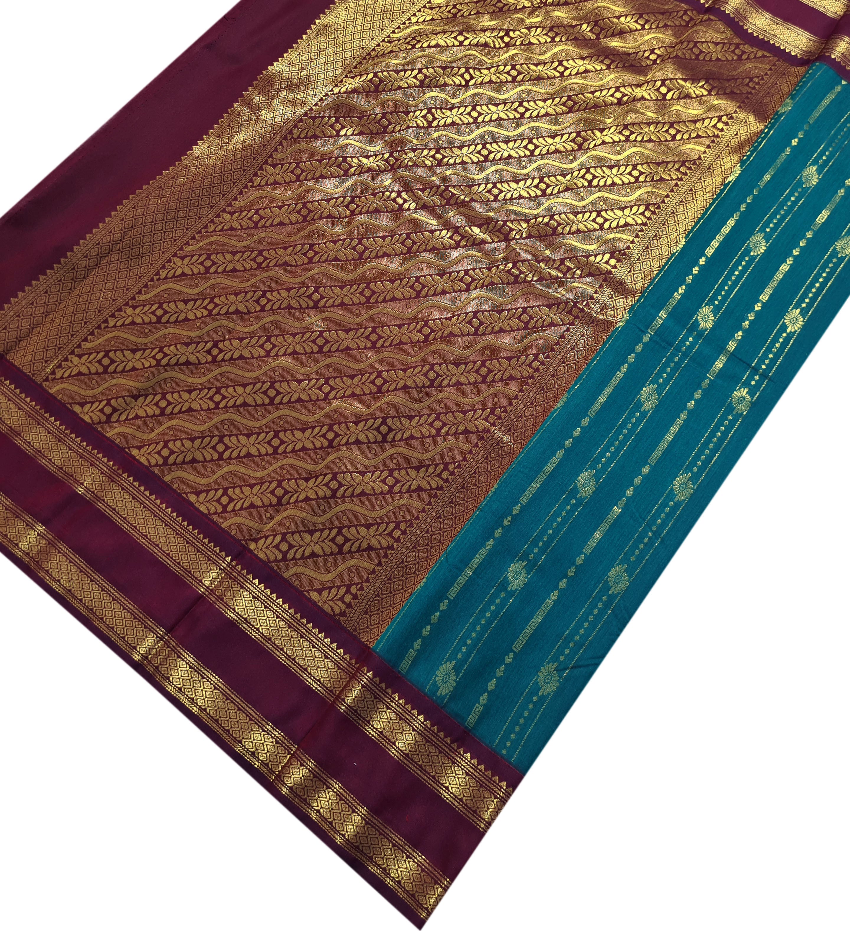 Vairaoosi Agarlic Cotton Silk Sarees