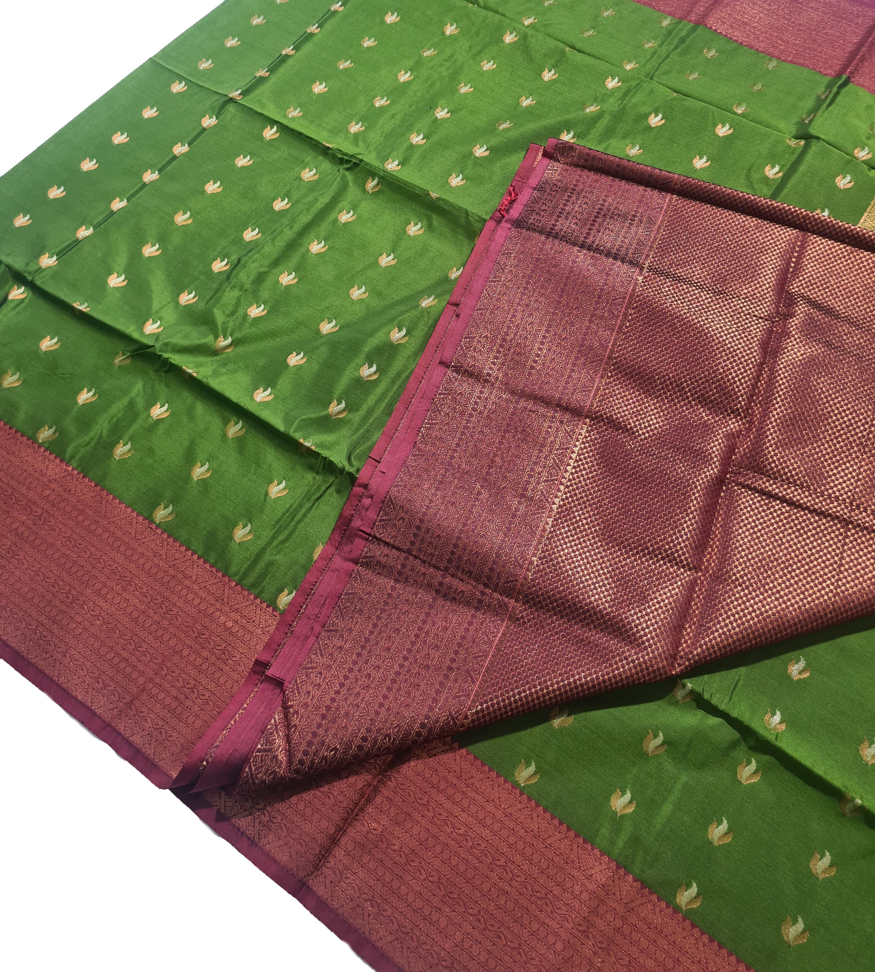 Kanchi Vegan Silk Saree With Contrast Blouse and Rich Jari Pallu