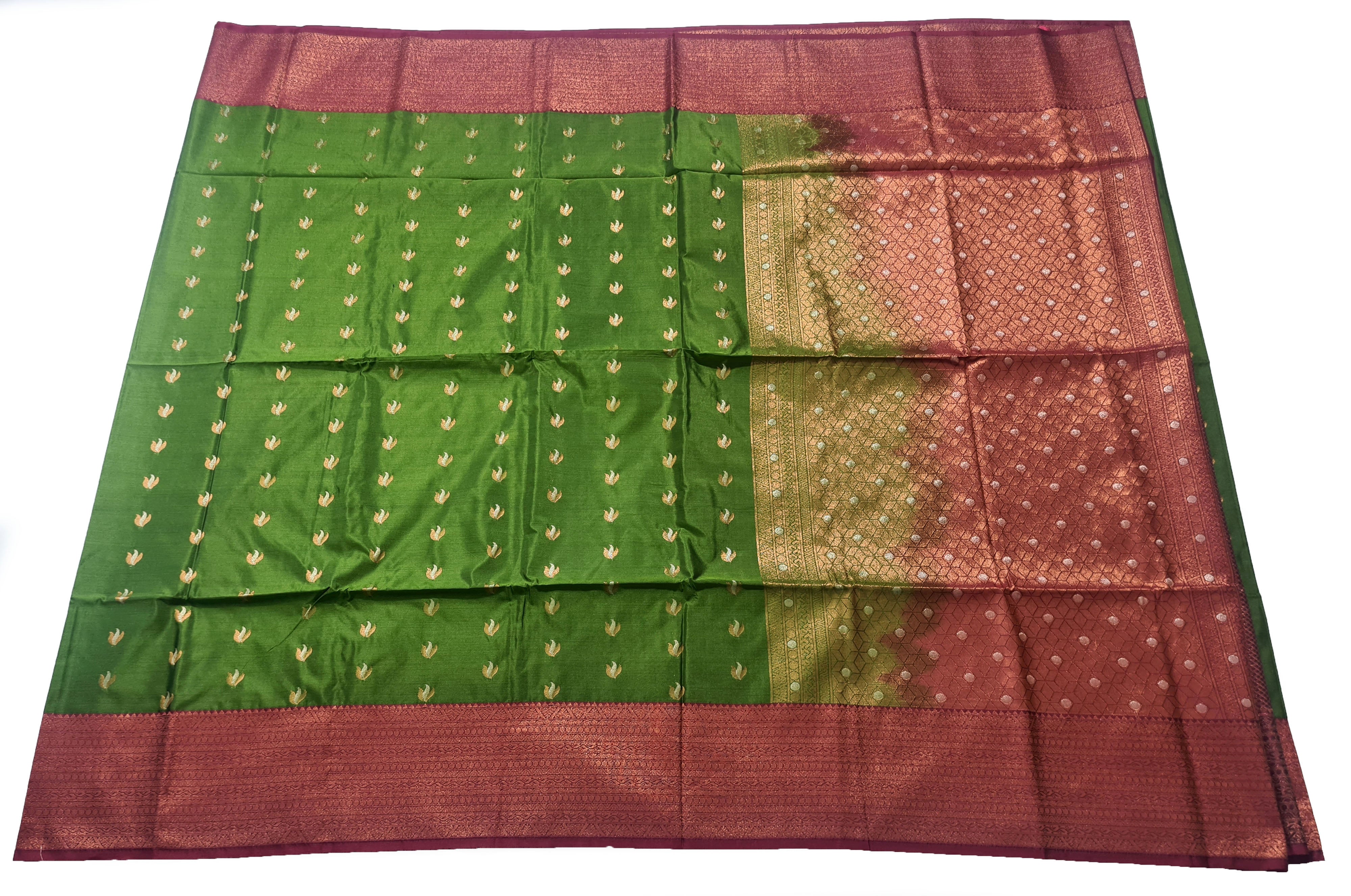 Kanchi Vegan Silk Saree With Contrast Blouse and Rich Jari Pallu