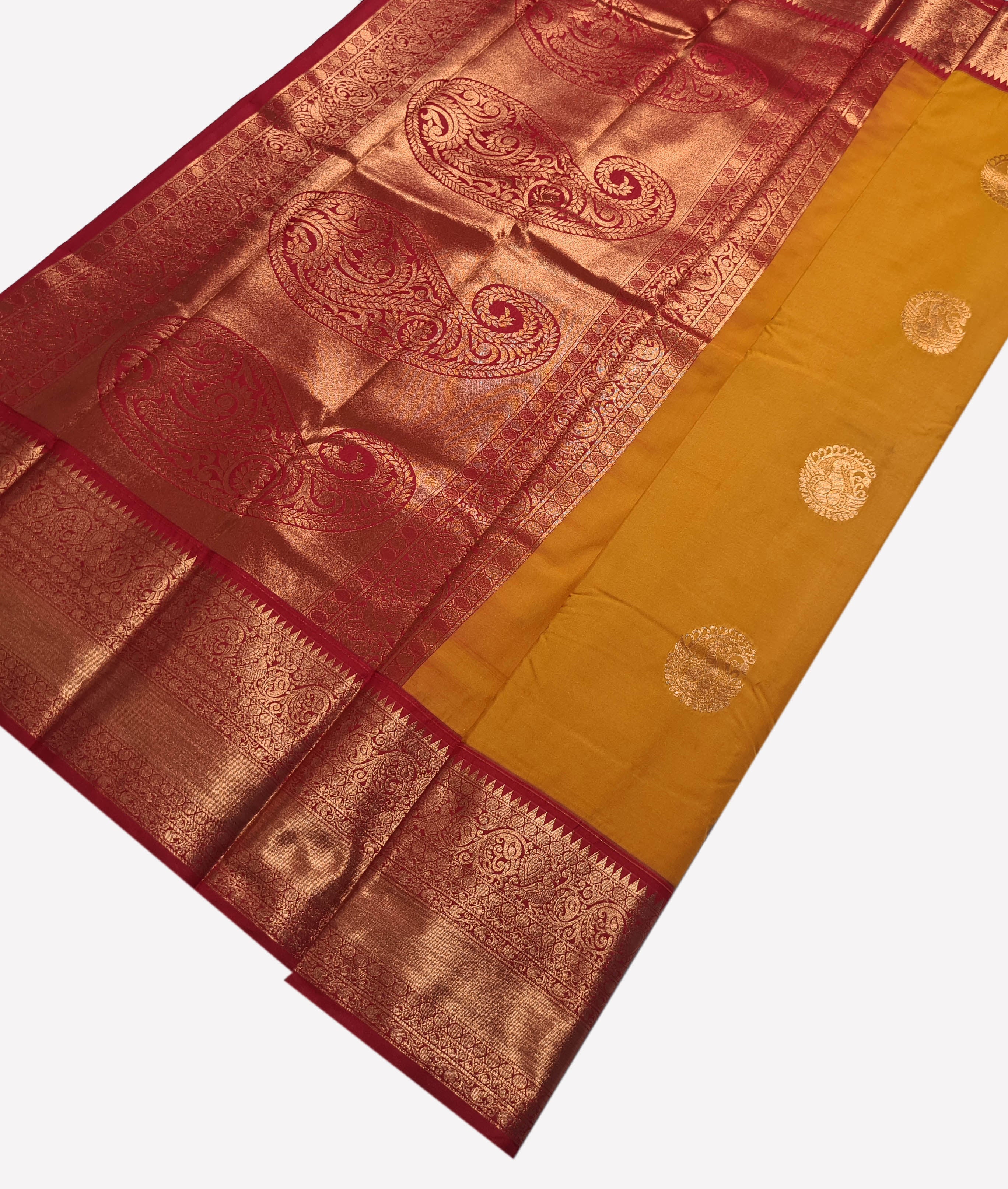 Kanchi Vegan Silk Saree With Contrast Blouse and Rich Jari Pallu