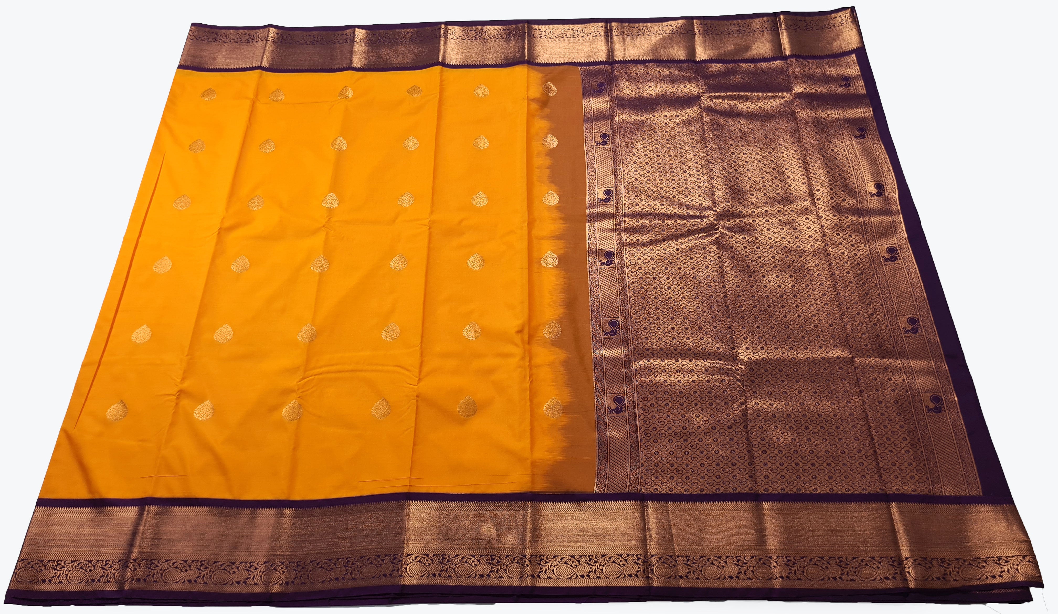 Kanchi Vegan Silk Saree With Contrast Blouse and Rich Jari Pallu