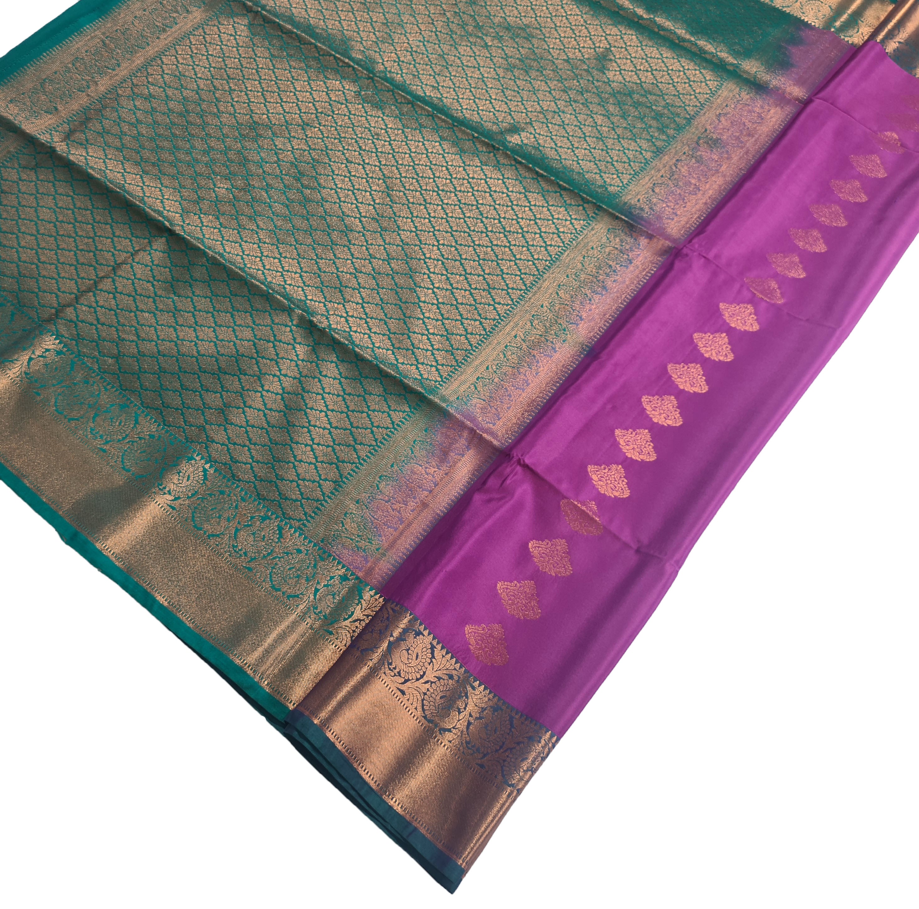 Kanchi Vegan Silk Saree With Contrast Blouse and Rich Jari Pallu