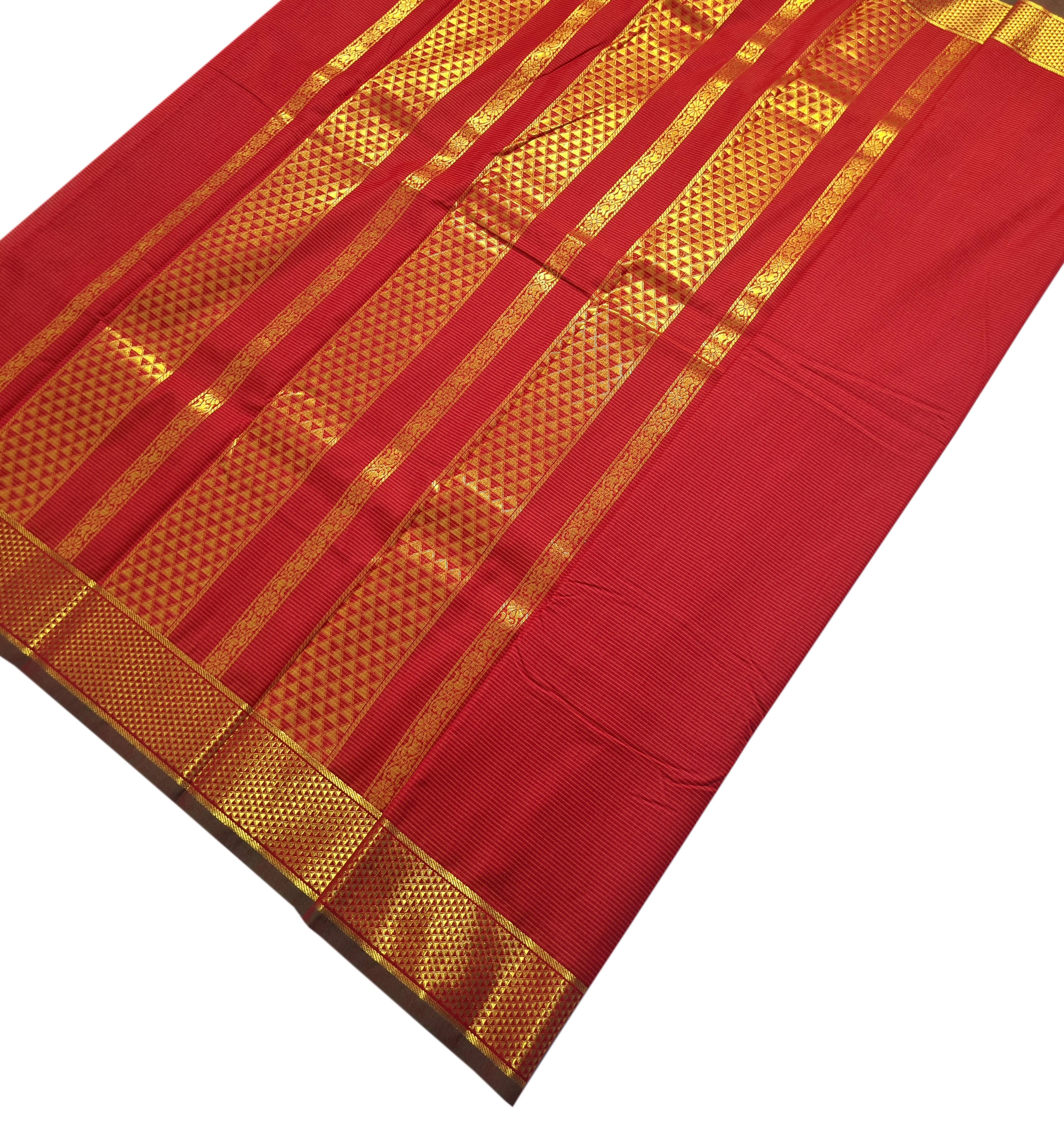 Vairaoosi Agarlic Cotton Silk Sarees