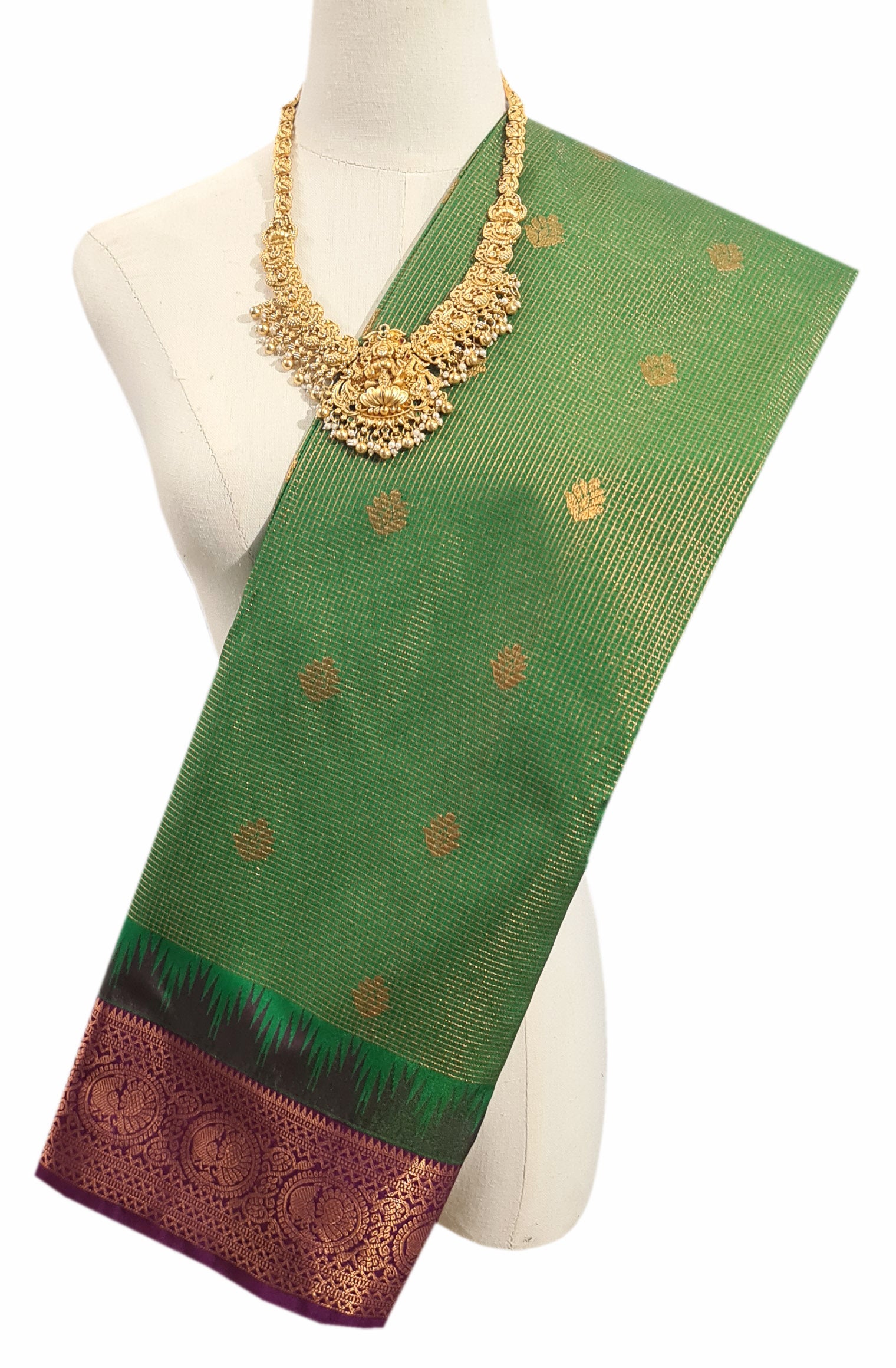 Vairaoosi Kanchi Vegan Silk Saree