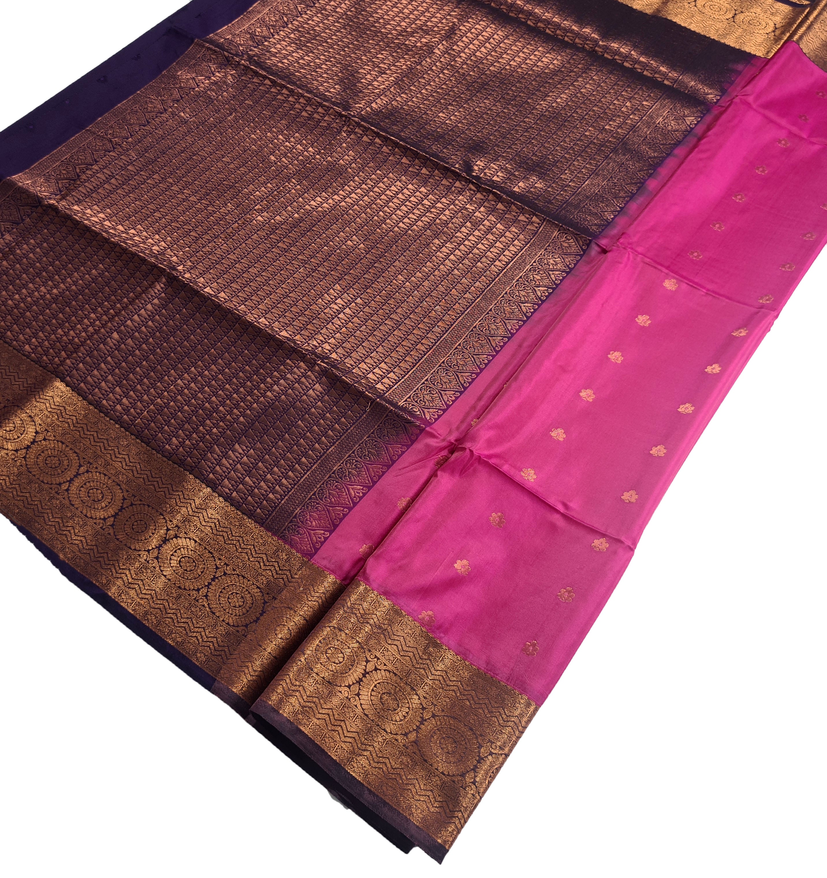 Kanchi Vegan Silk Saree With Contrast Blouse and Rich Jari Pallu