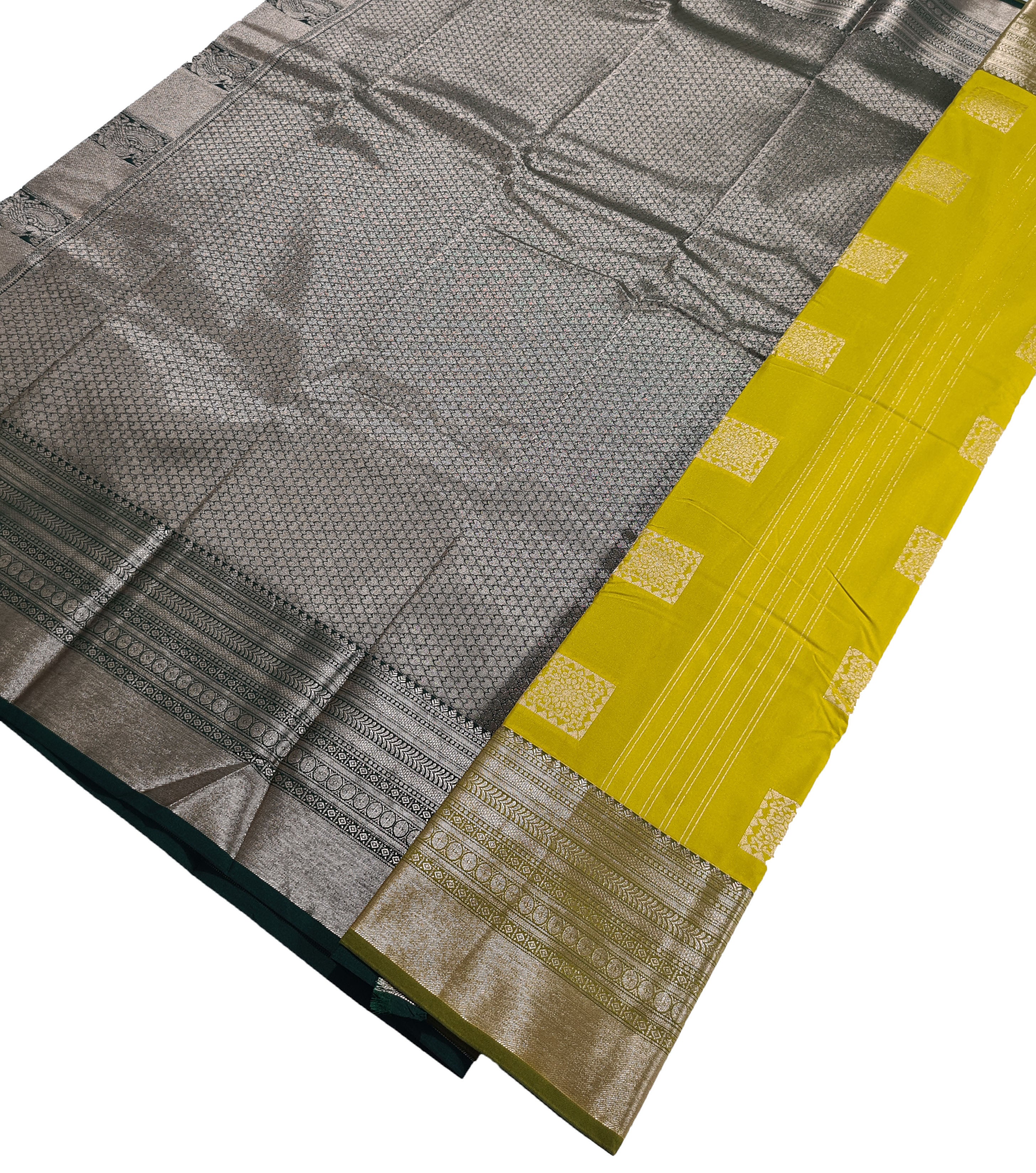 Kanchi Vegan Silk Saree With Contrast Blouse and Rich Jari Pallu