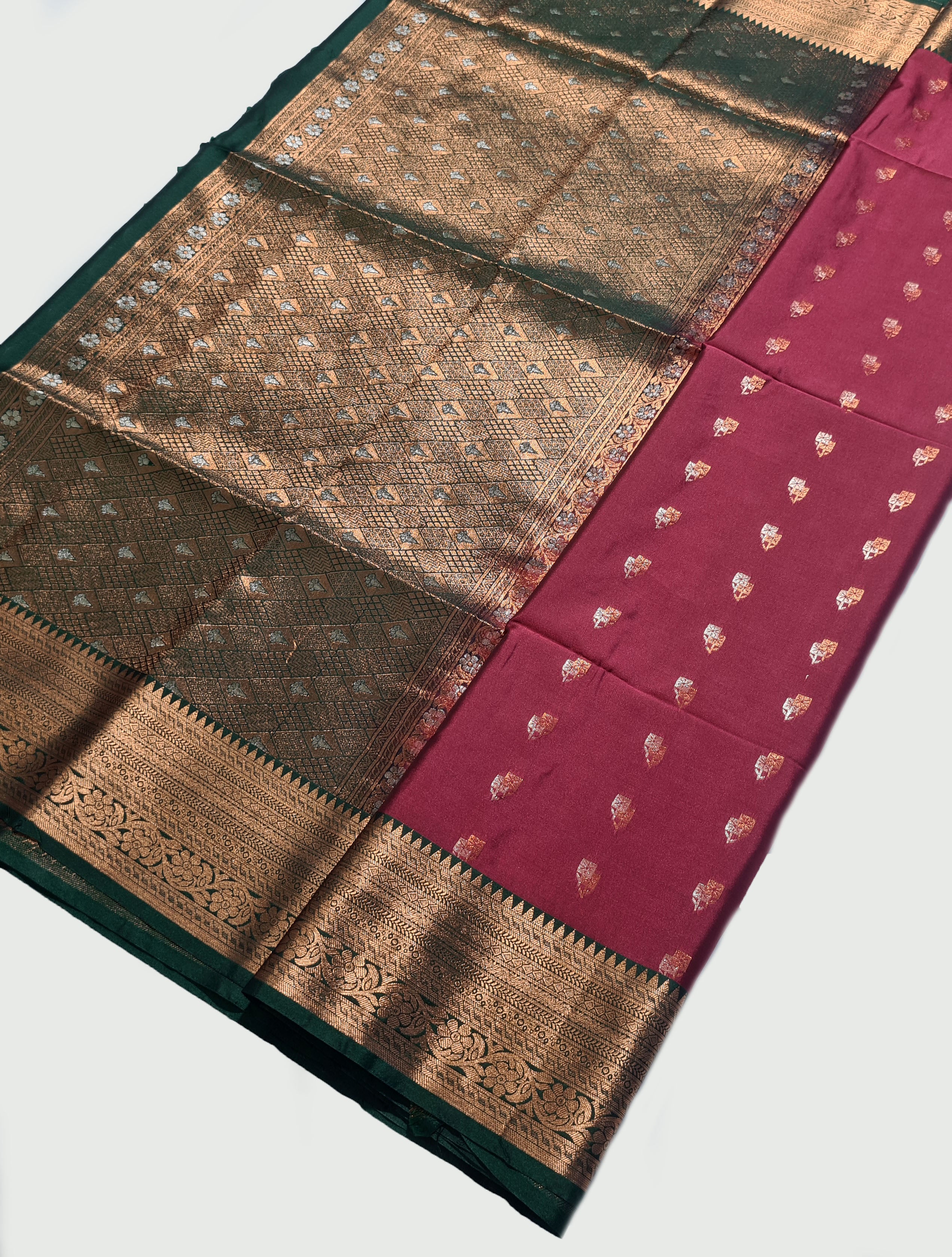 Kanchi Vegan Silk Saree With Contrast Blouse and Rich Jari Pallu