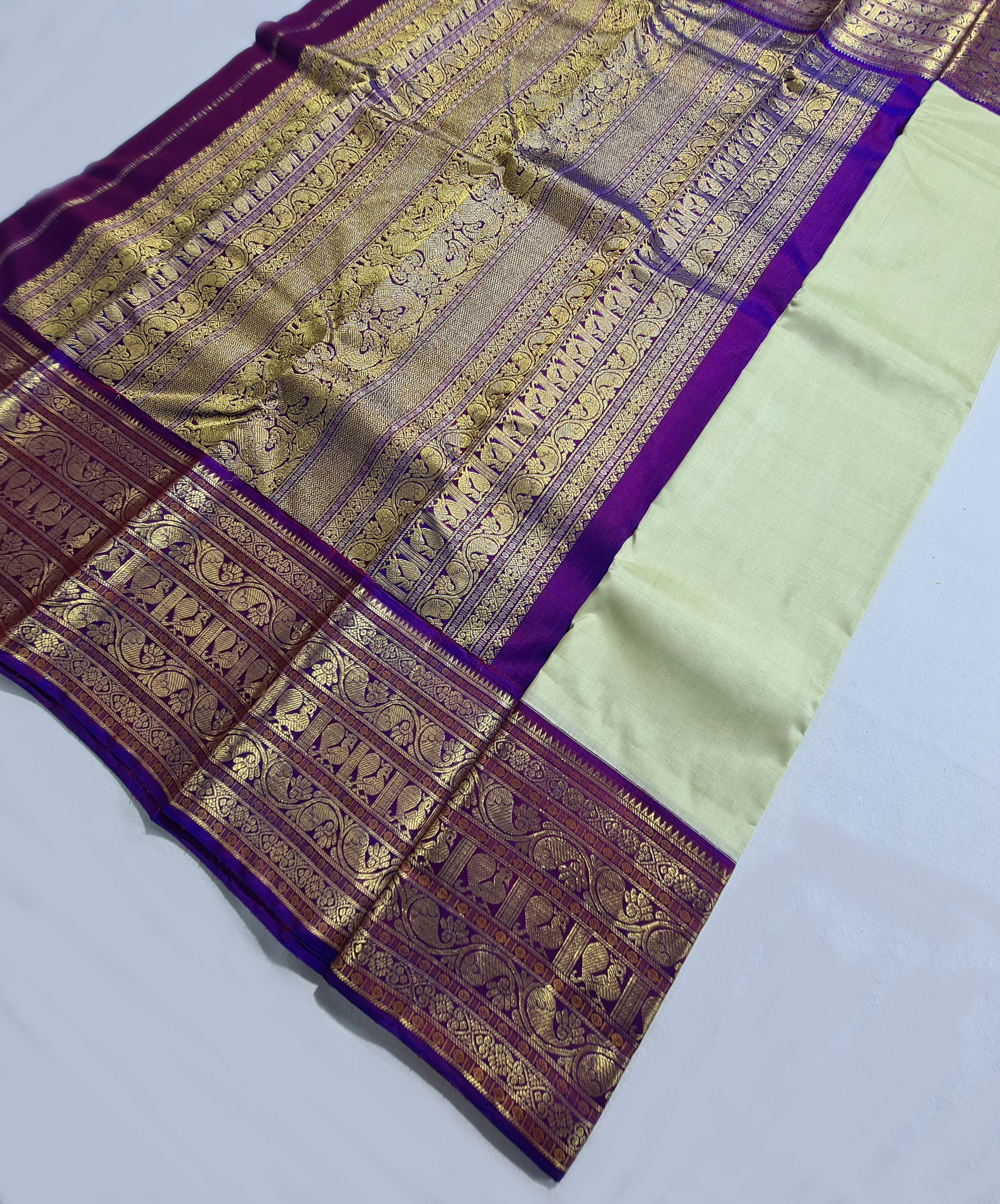 Korvai border Kanchipuram Pure Silk Saree with 2g pure zari