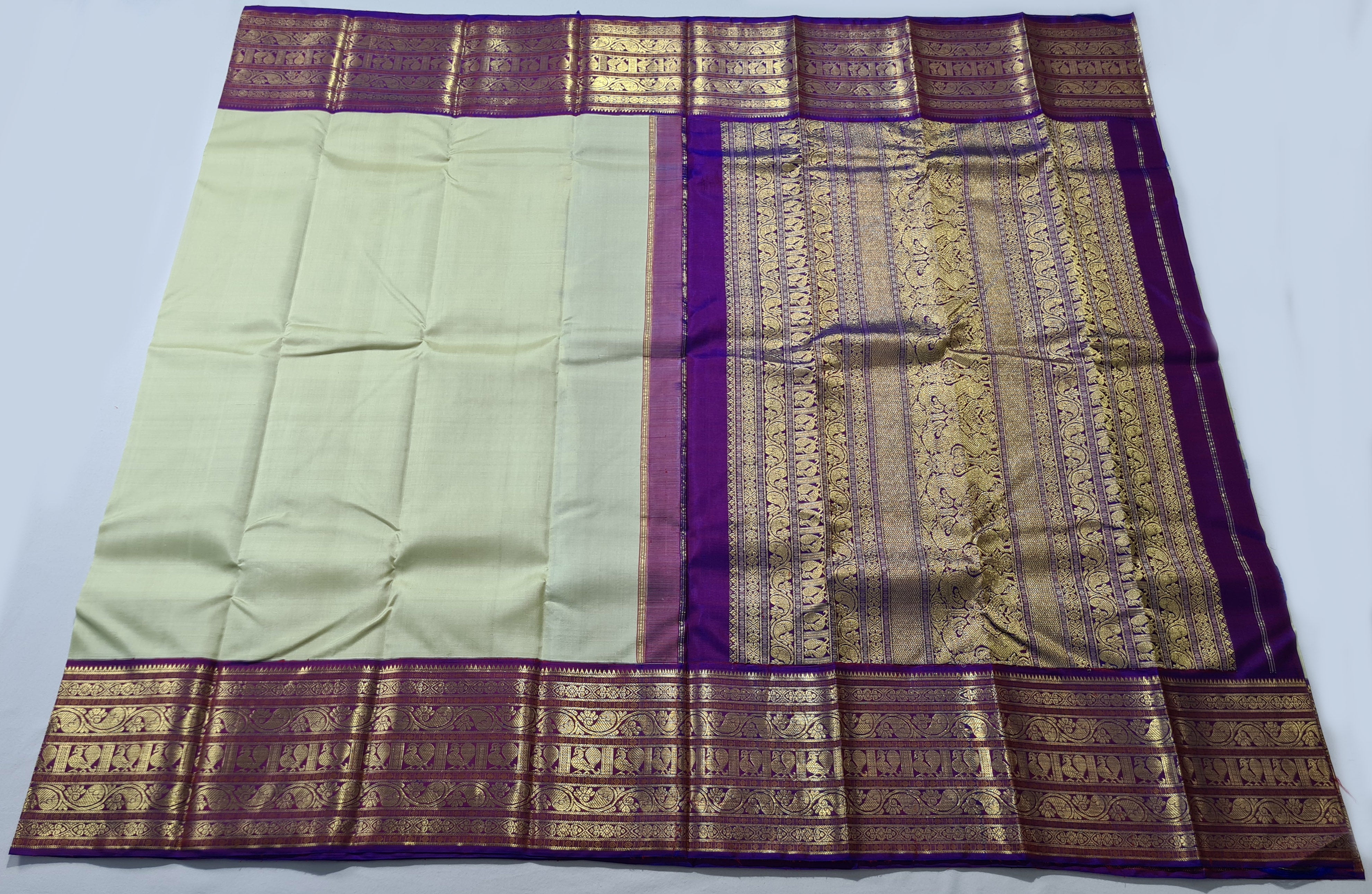 Korvai border Kanchipuram Pure Silk Saree with 2g pure zari