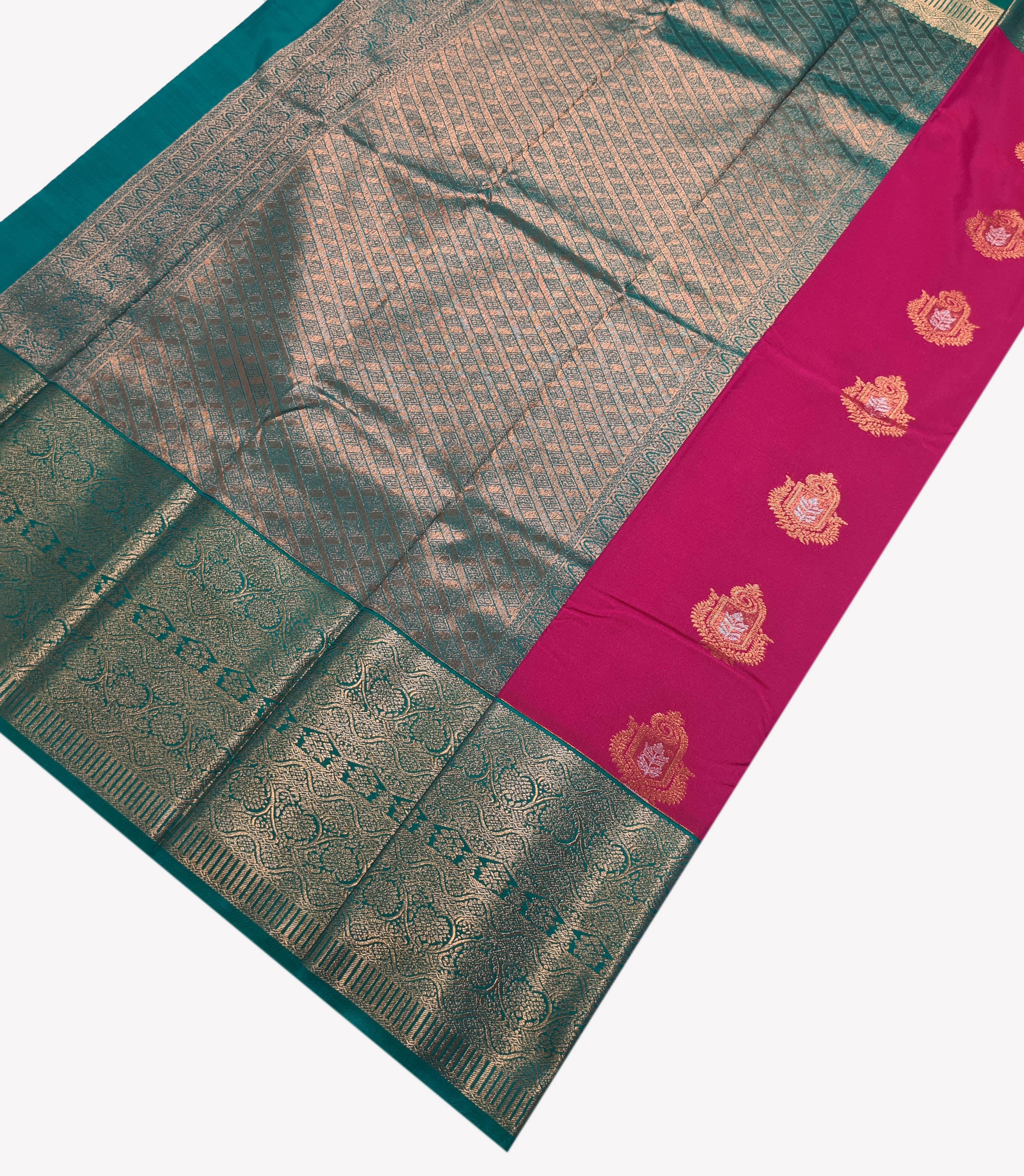 Kanchi Vegan Silk Saree With Contrast Blouse and Rich Jari Pallu