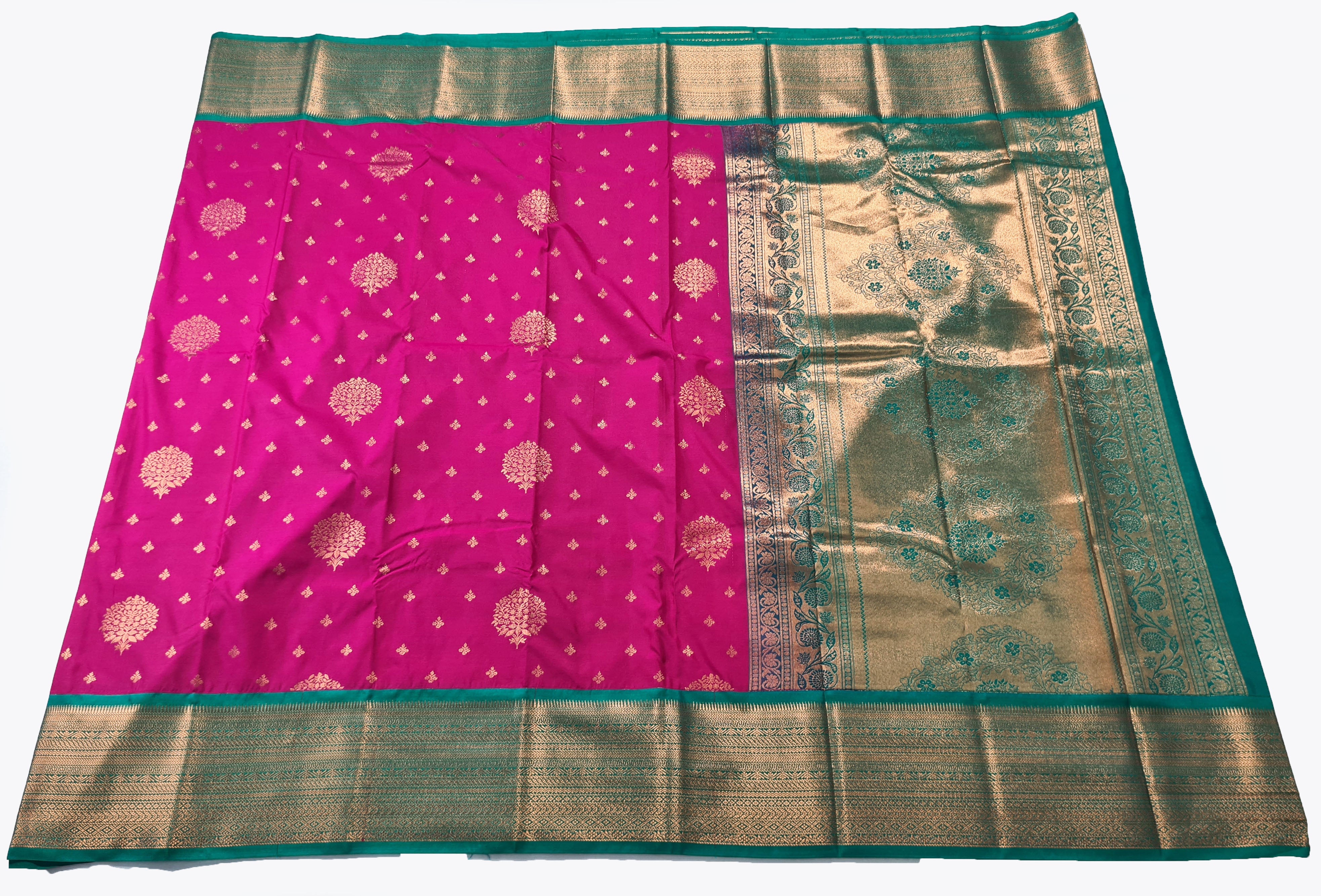 Kanchi Vegan Silk Saree With Contrast Blouse and Rich Jari Pallu